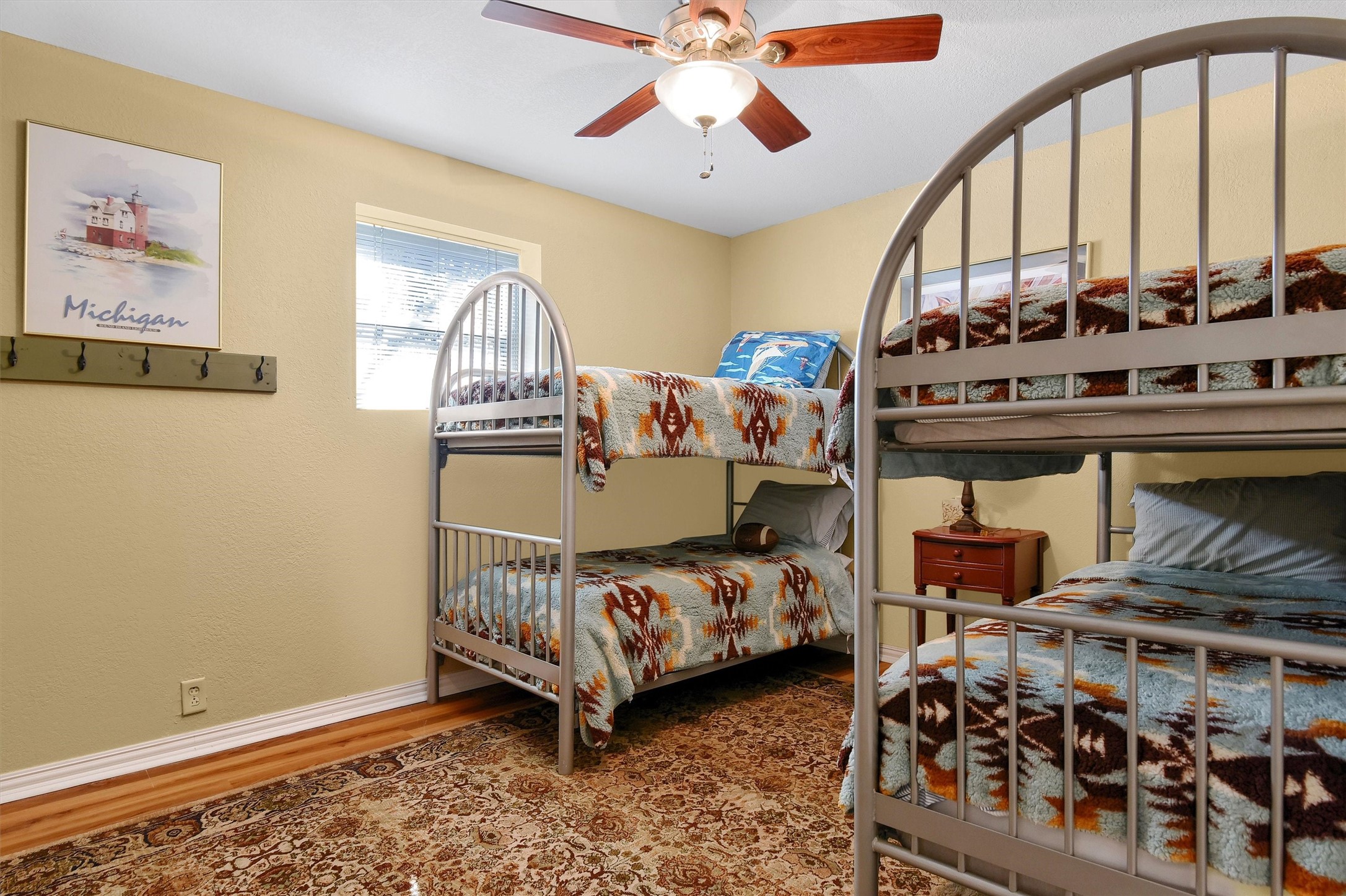 203 W Kiowa Drive