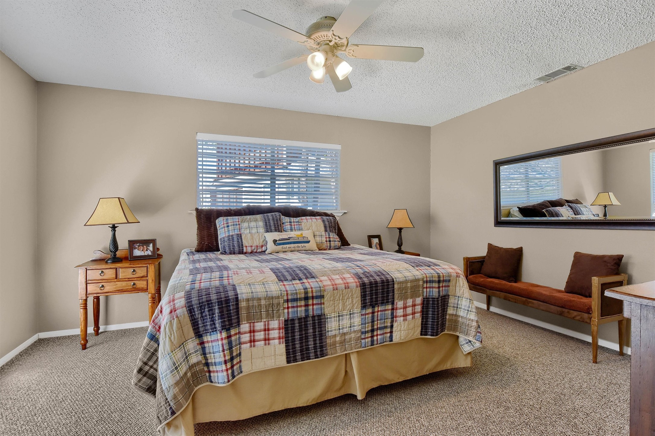 1214 E Kiowa Drive