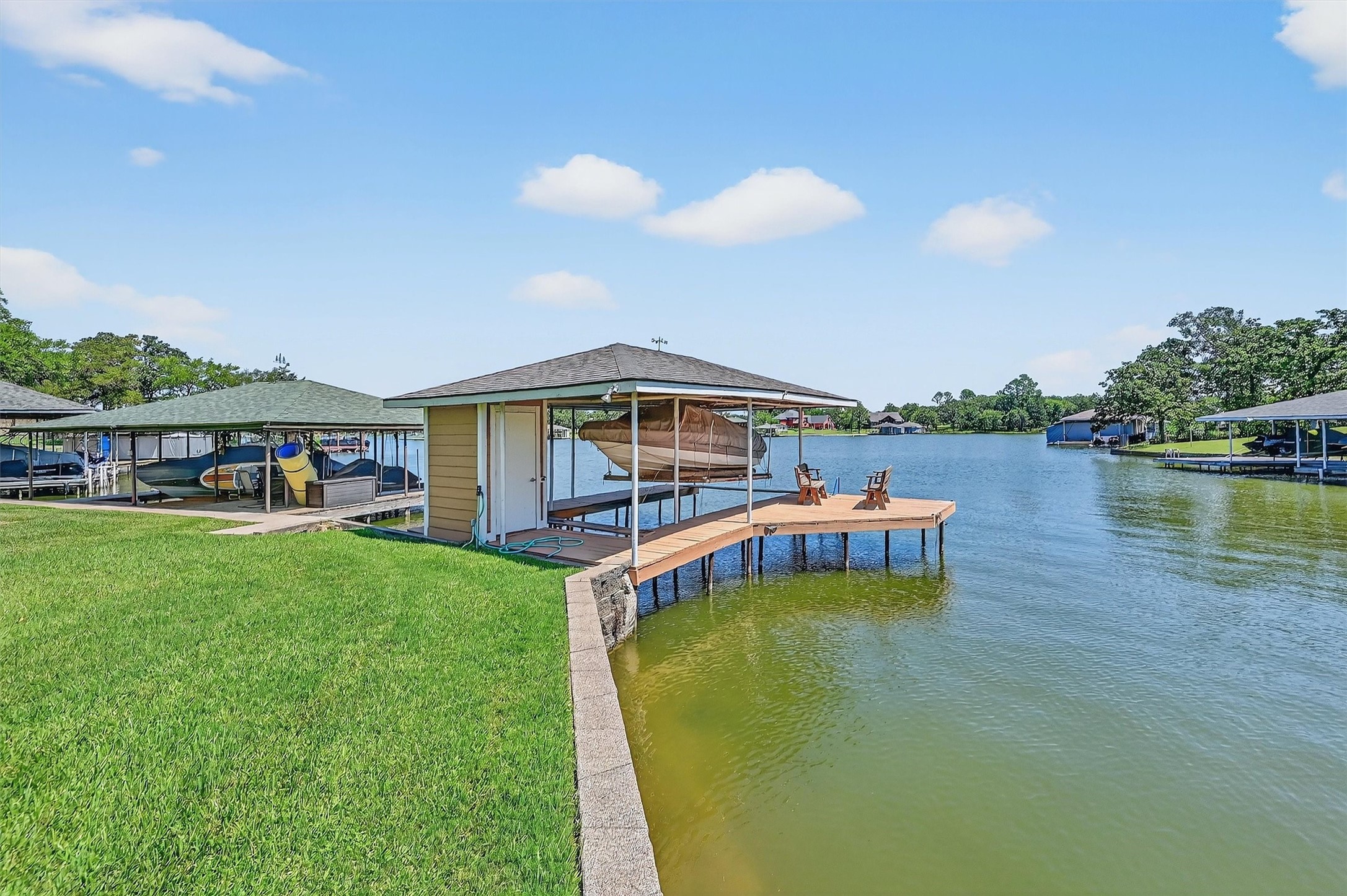 214 Kiowa Drive E
