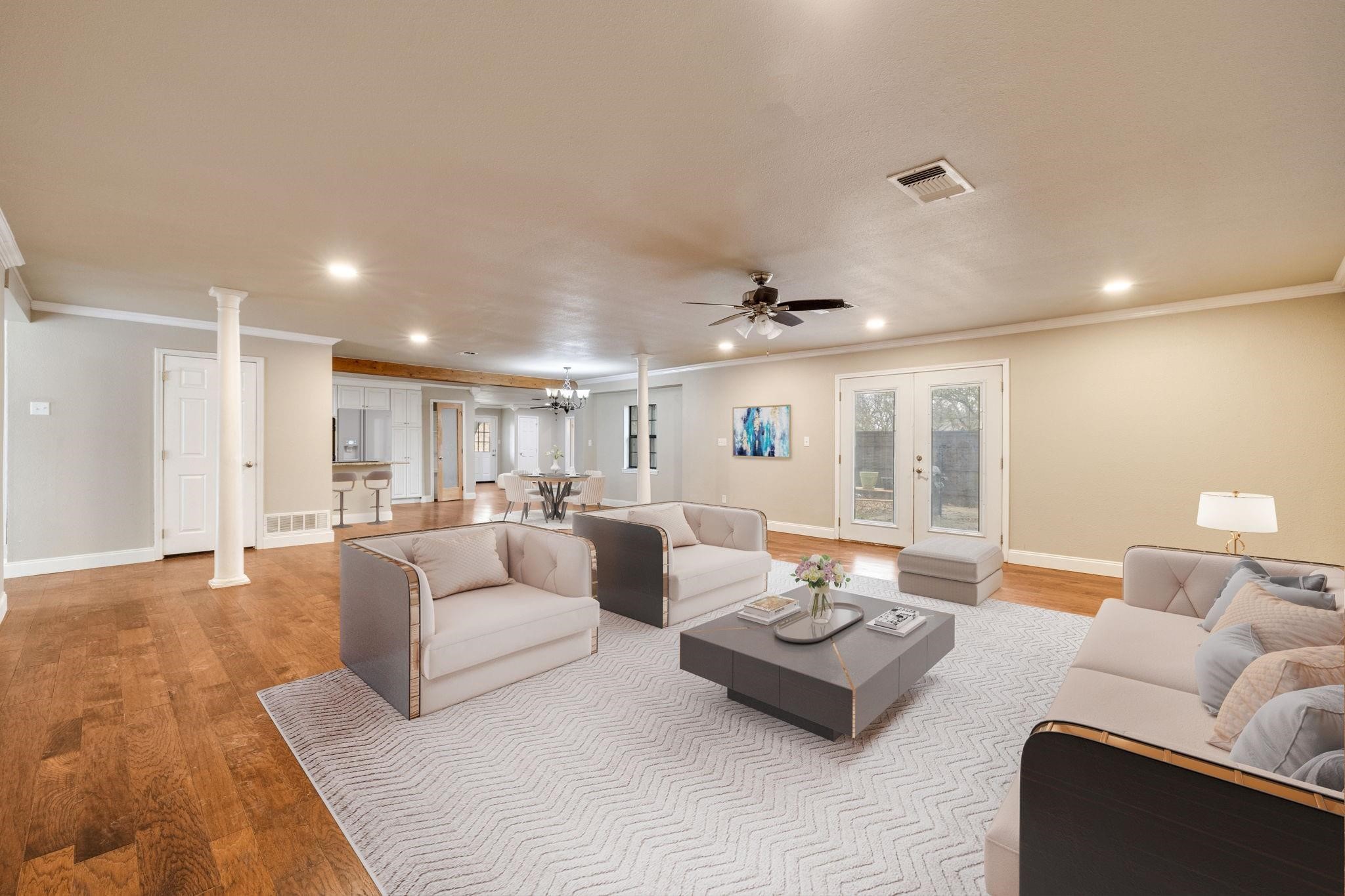 102 Bowie Cove