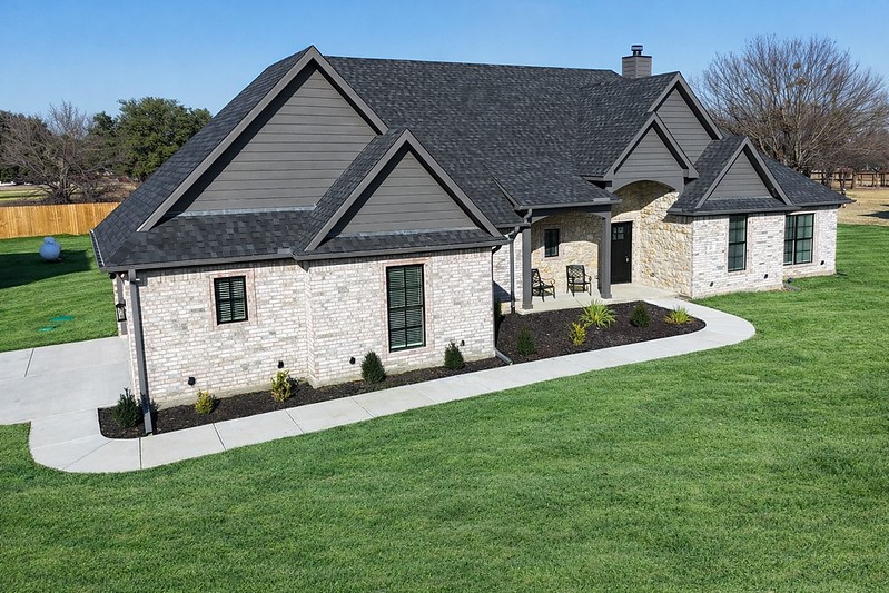 25 Pear tree Lane