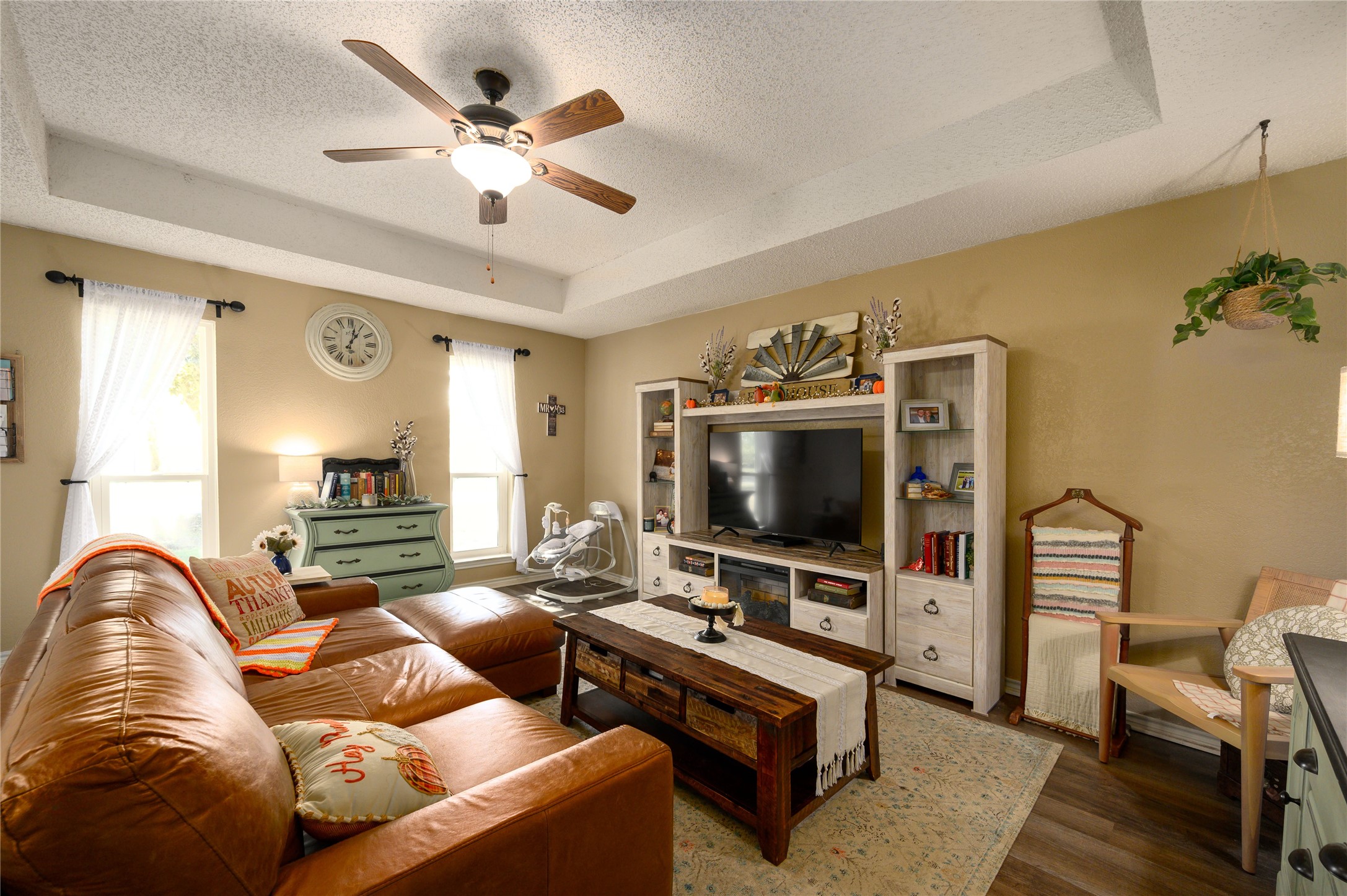 410 E Hazelwood Street