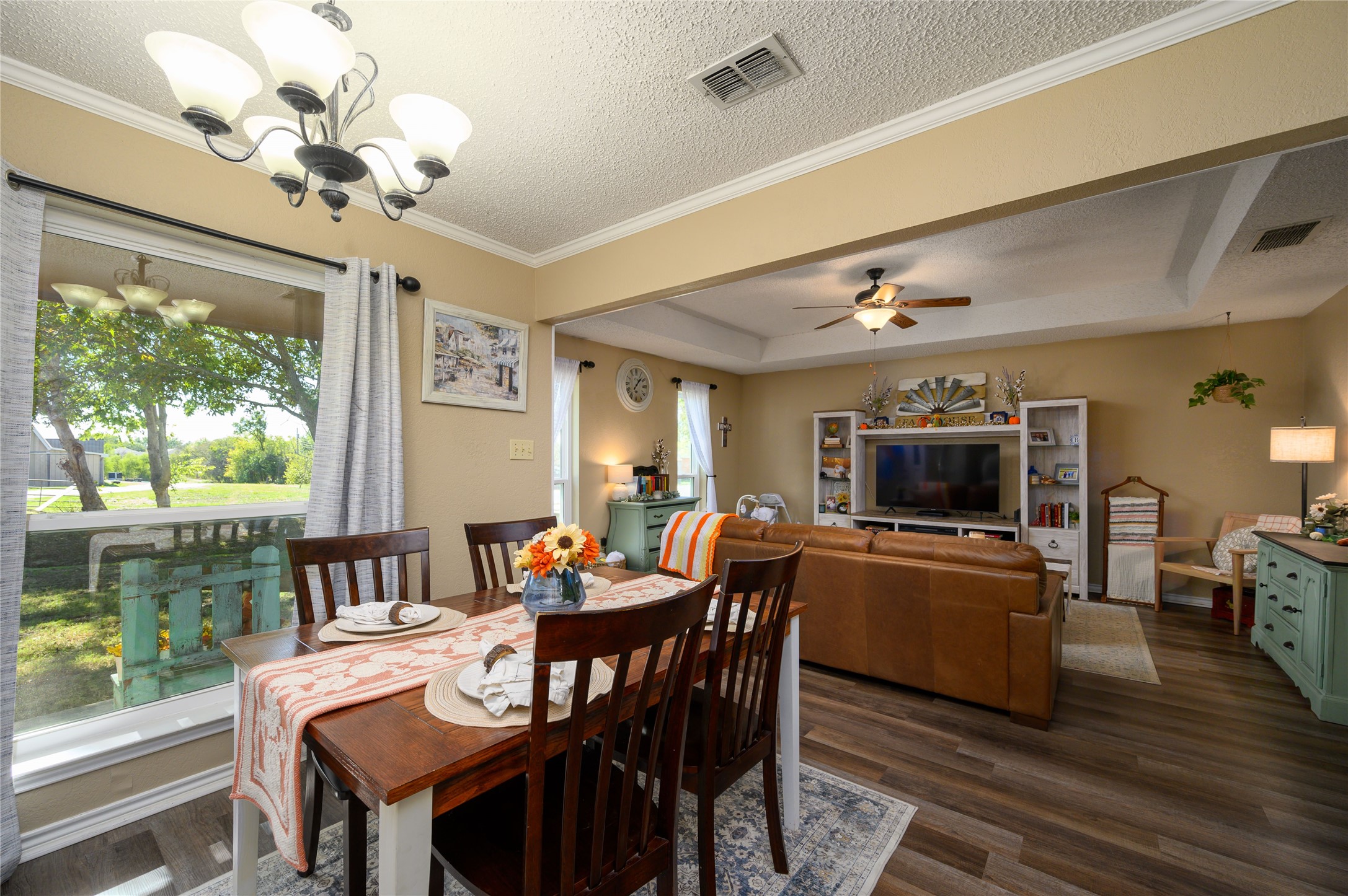 410 E Hazelwood Street