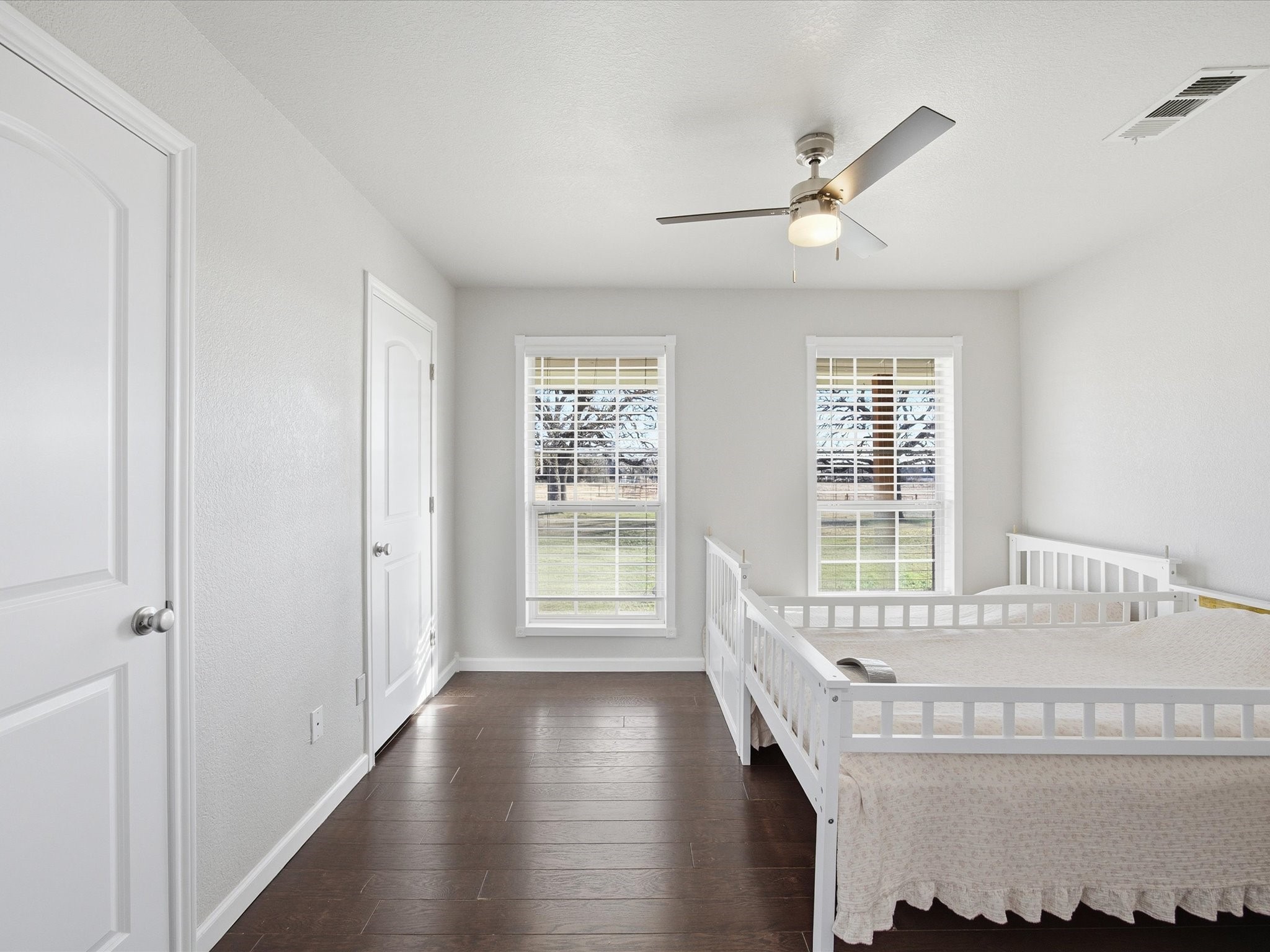 3380 Mineral Wells Highway
