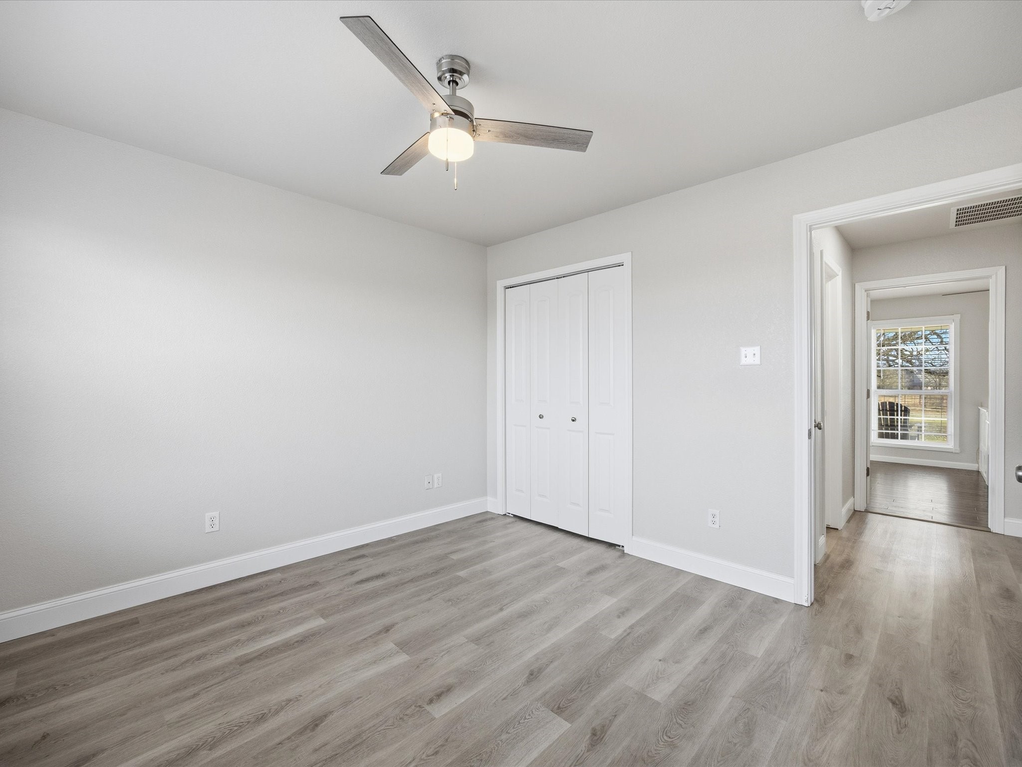 3380 Mineral Wells Highway