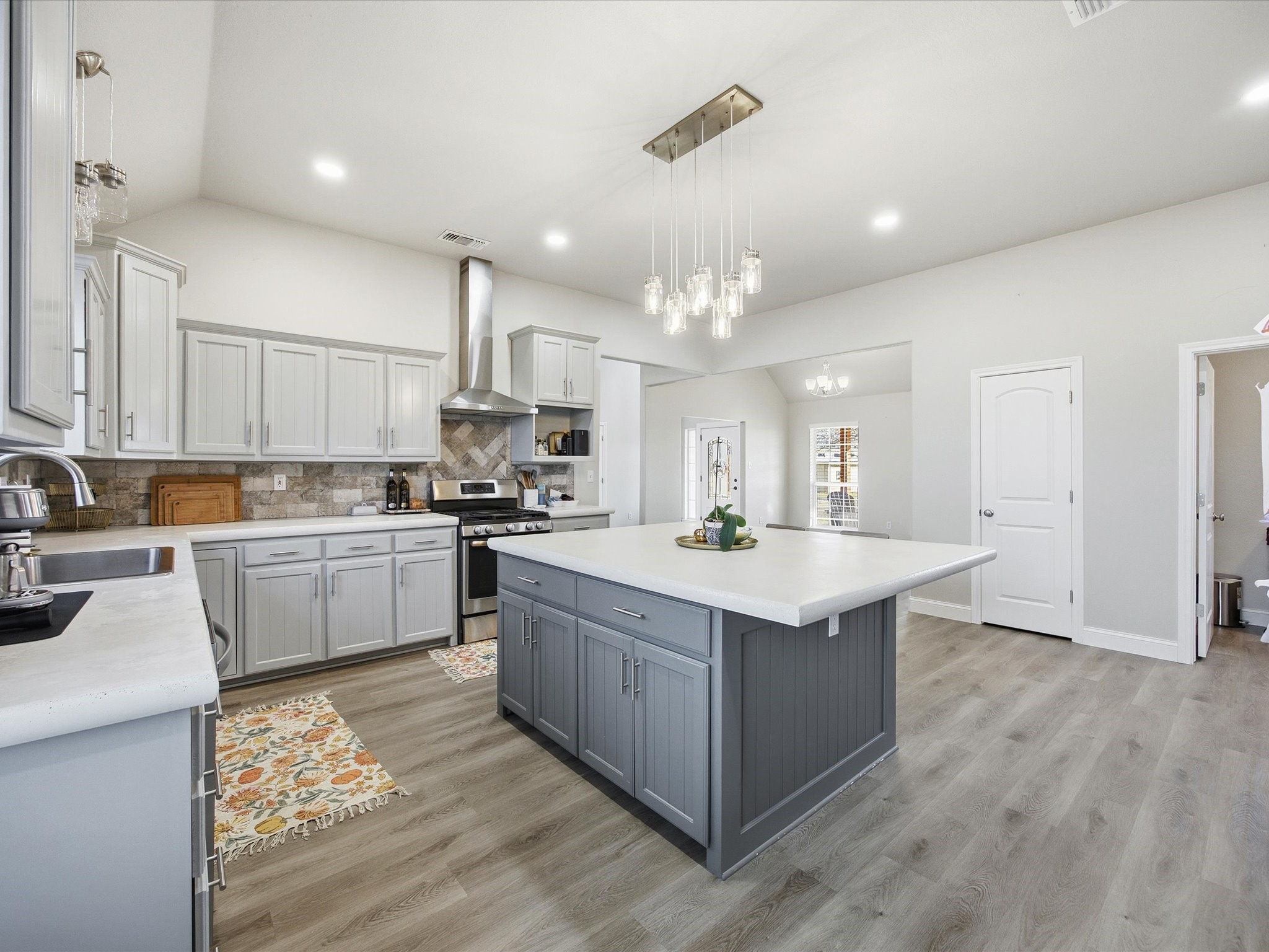 3380 Mineral Wells Highway