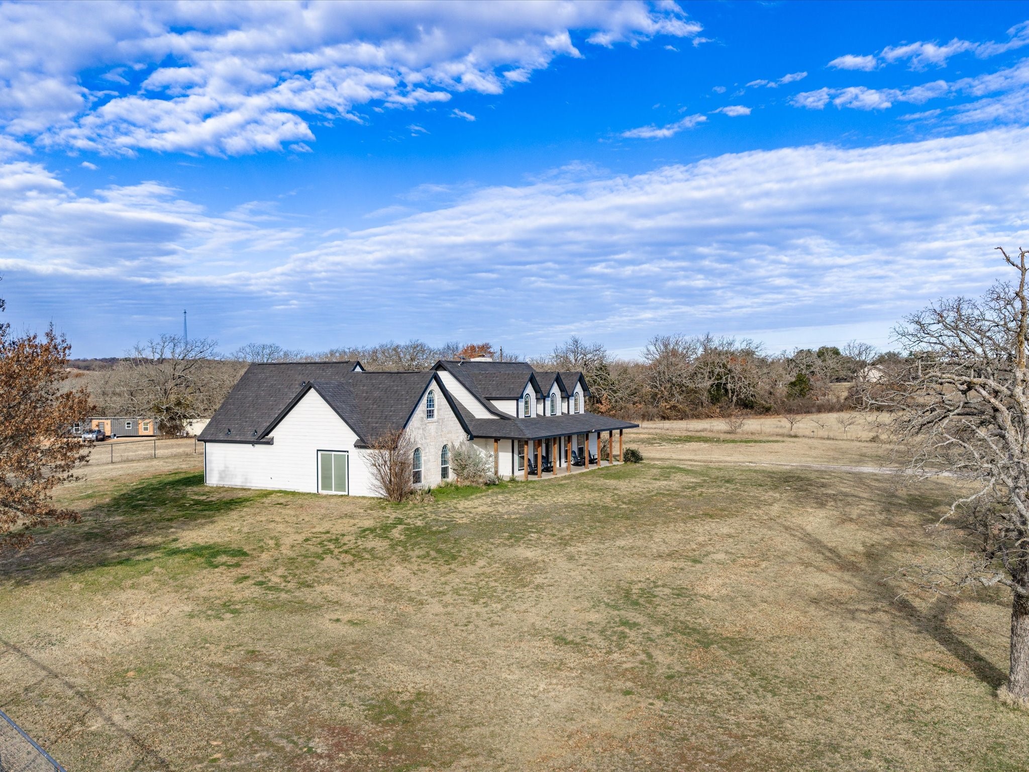 3380 Mineral Wells Highway