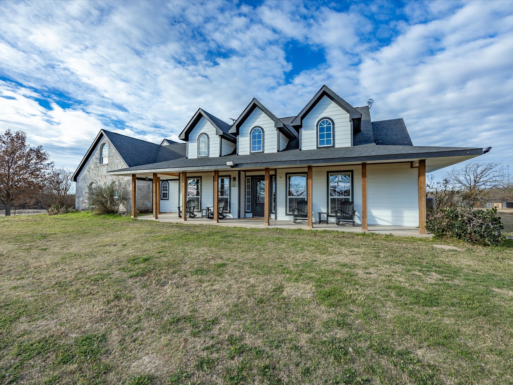 3380 Mineral Wells Highway