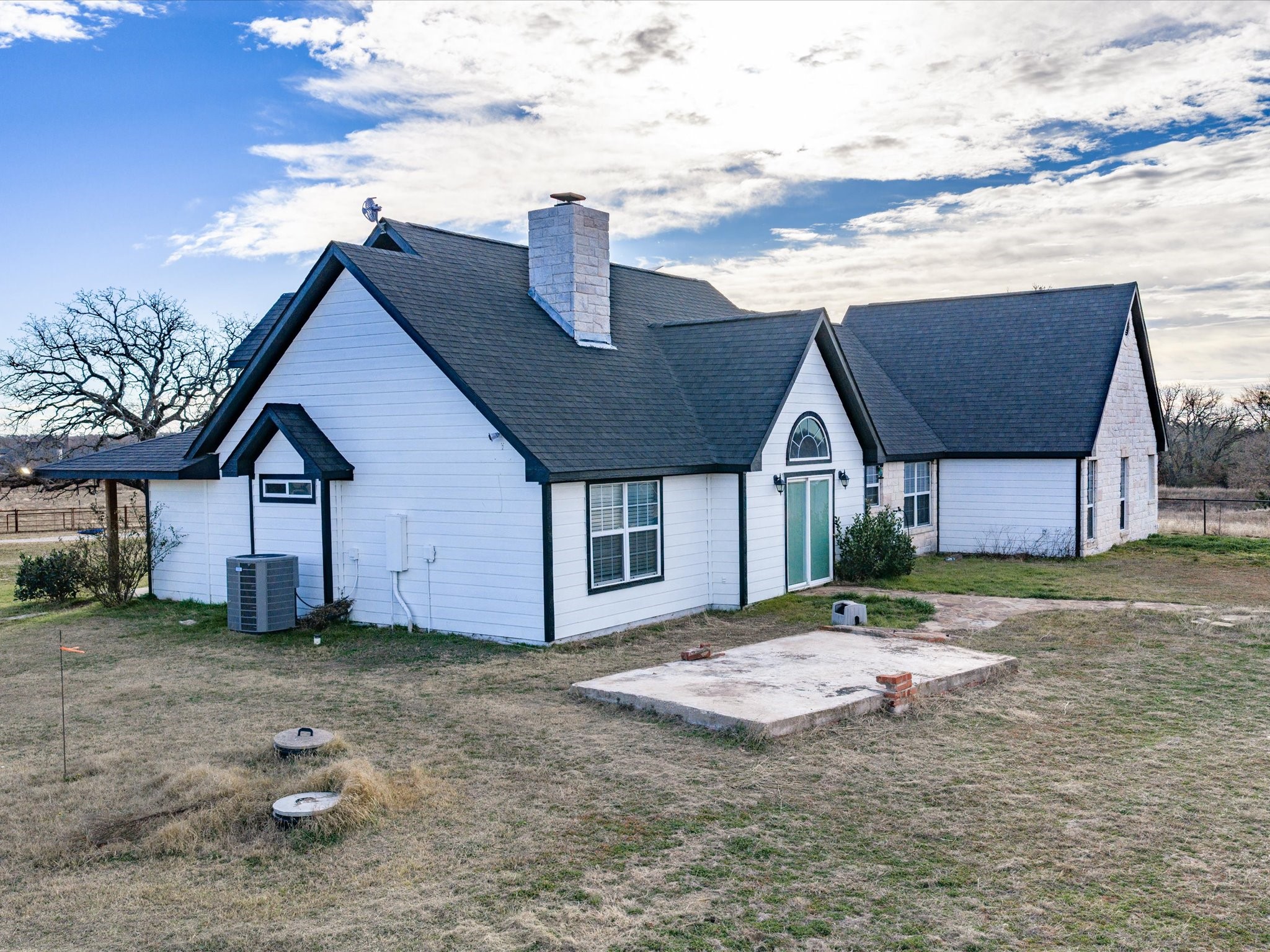 3380 Mineral Wells Highway