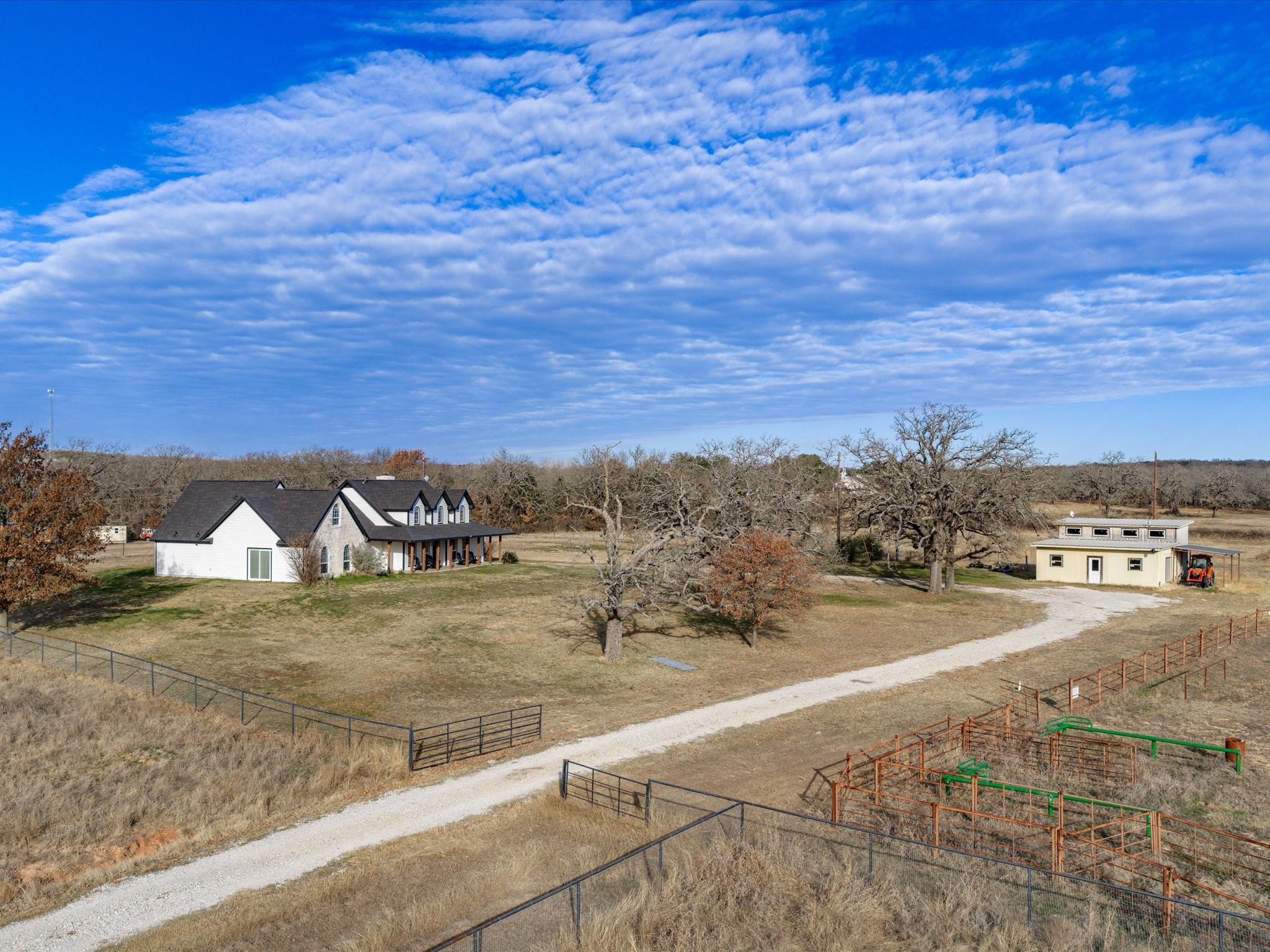 3380 Mineral Wells Highway