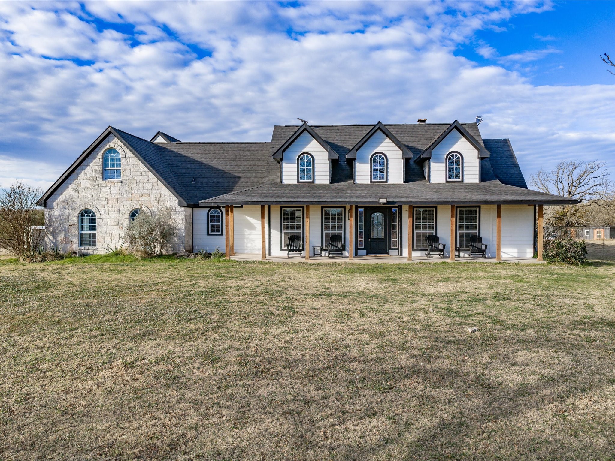 3380 Mineral Wells Highway