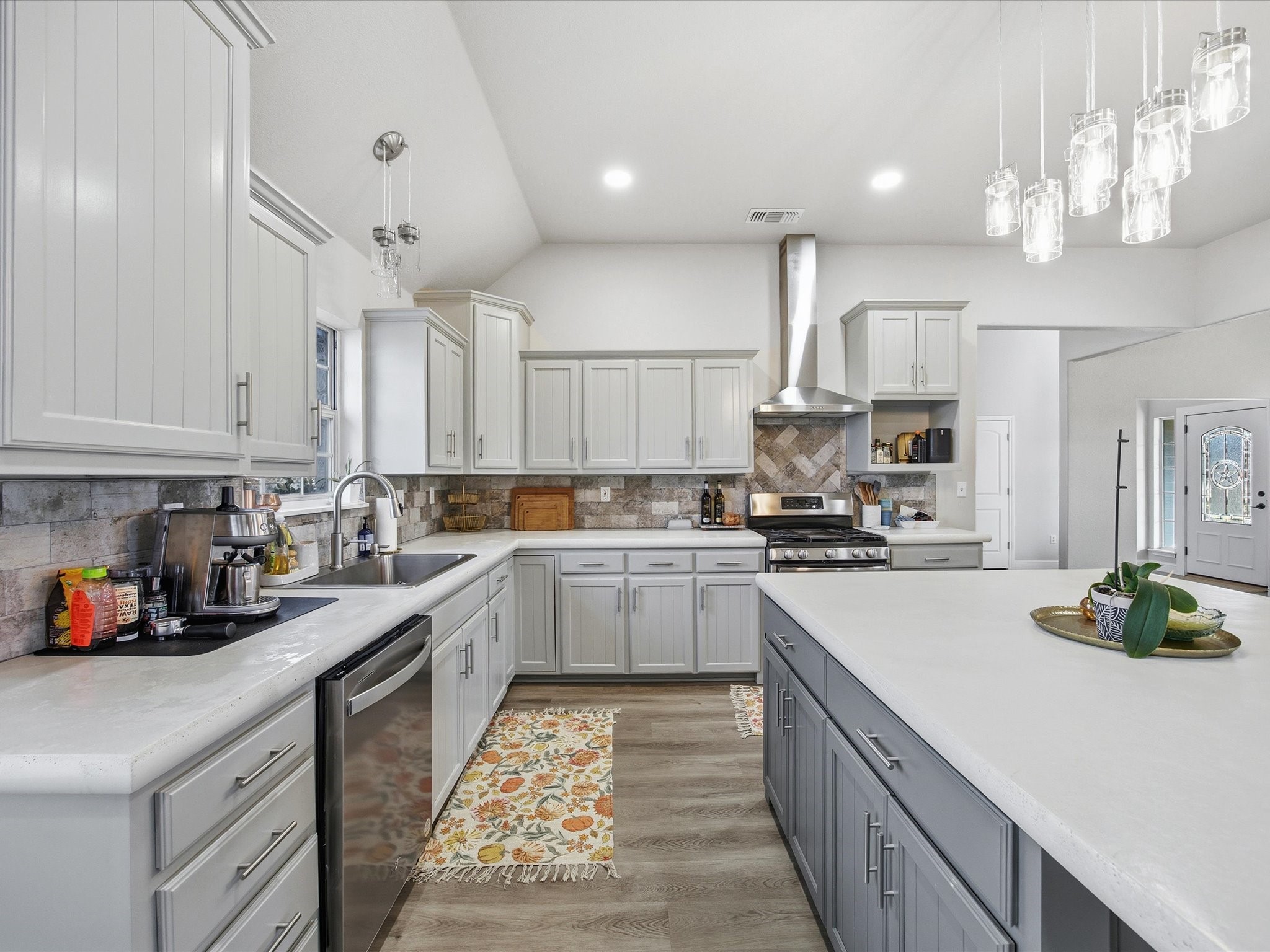 3380 Mineral Wells Highway