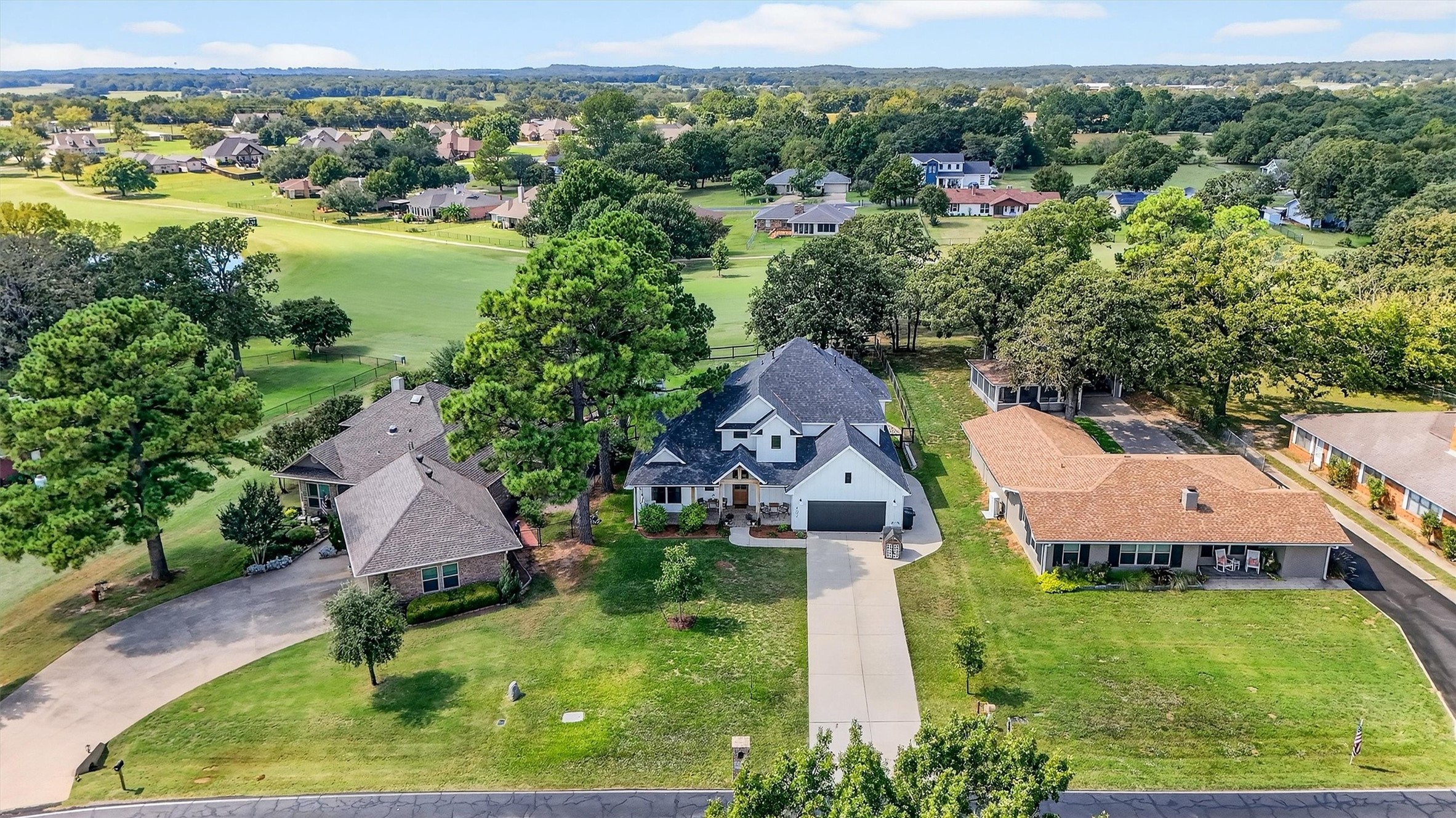 402 Kiowa Drive W