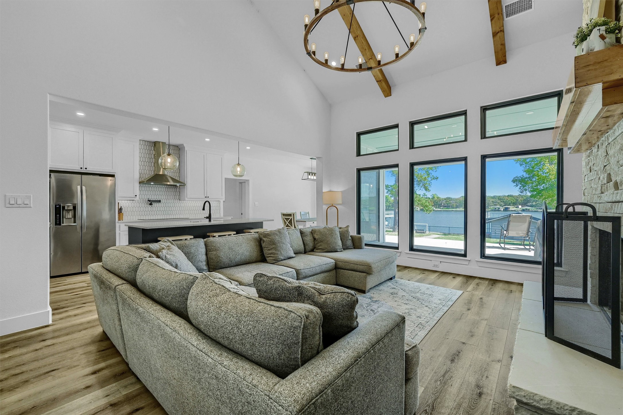 827 Kiowa Drive W