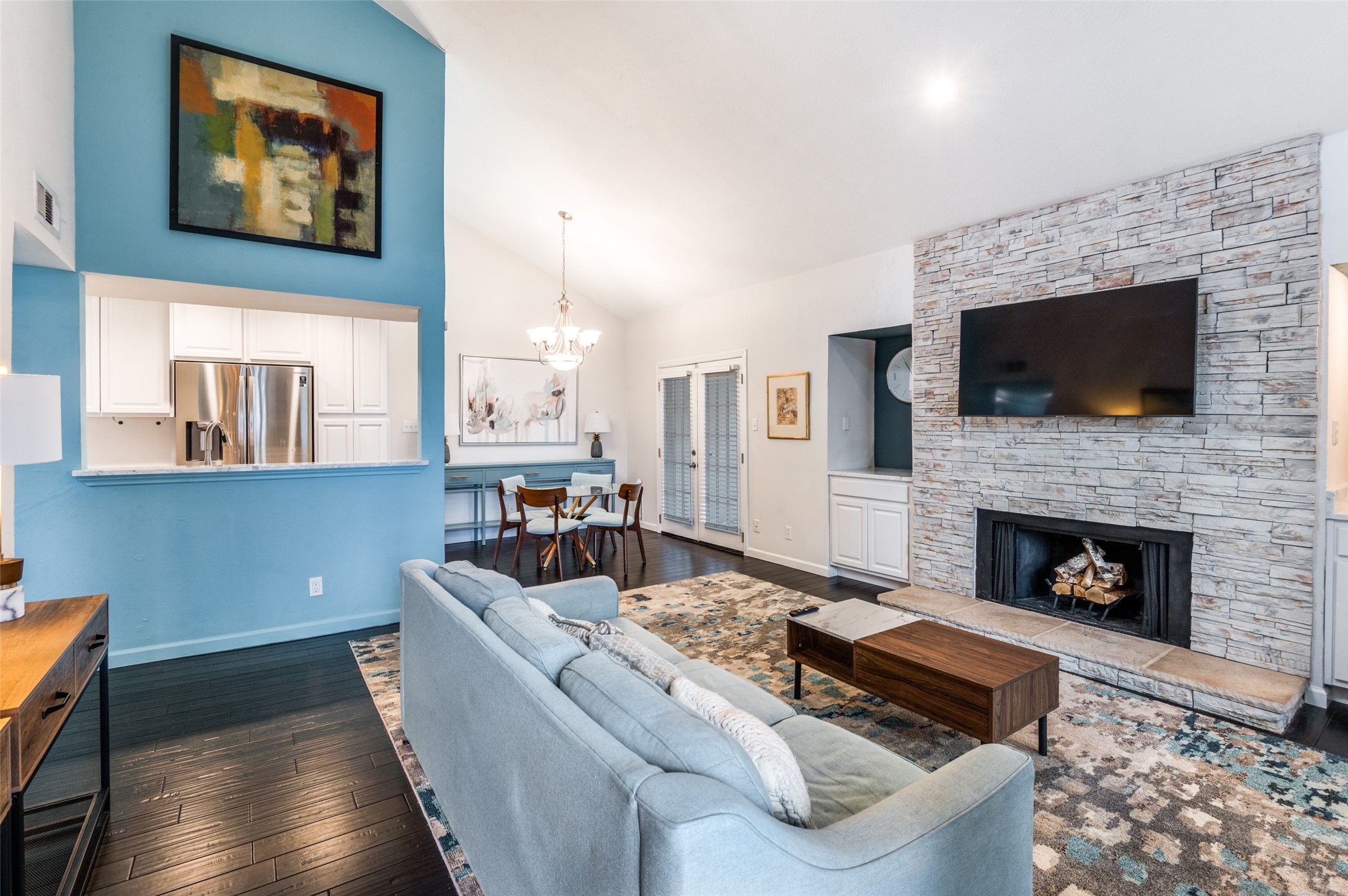 6646 E Lovers Lane 902