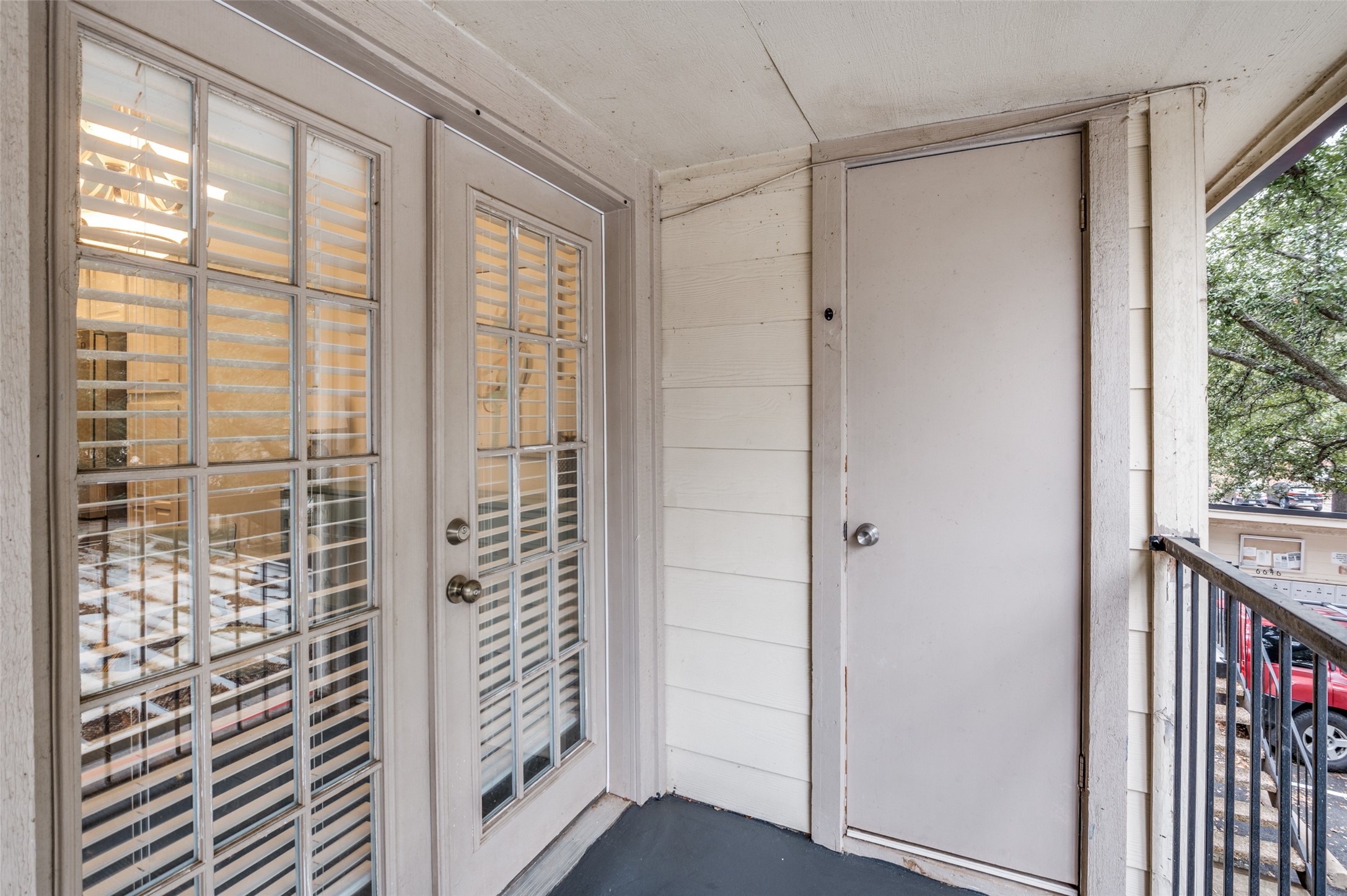 6646 E Lovers Lane 902