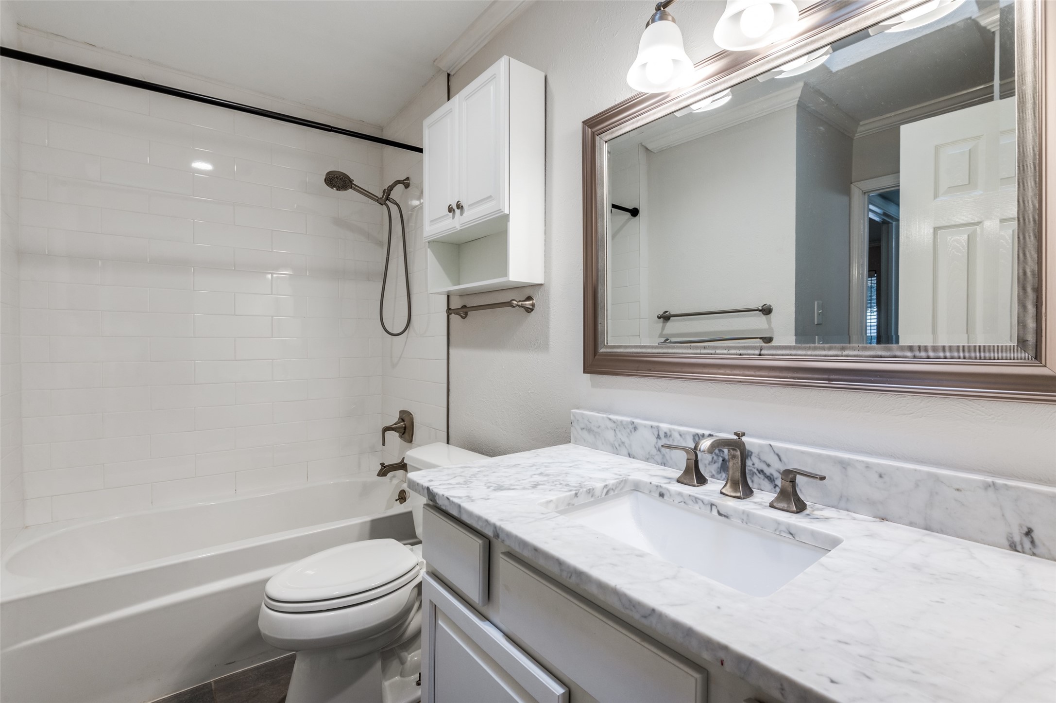 6646 E Lovers Lane 902