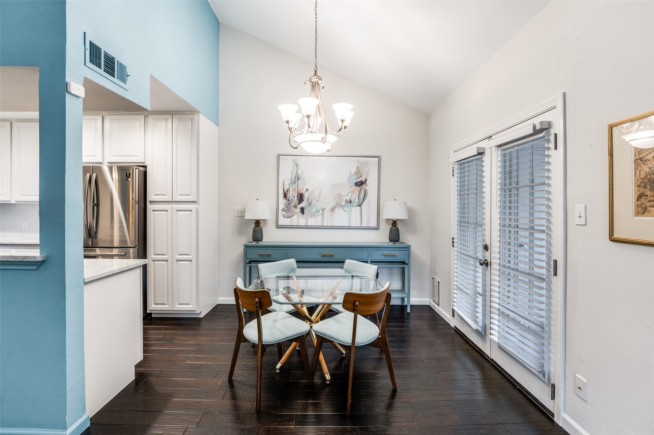 6646 E Lovers Lane 902