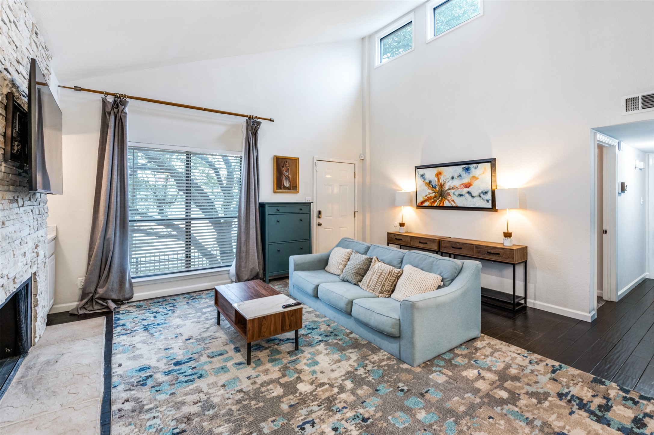 6646 E Lovers Lane 902