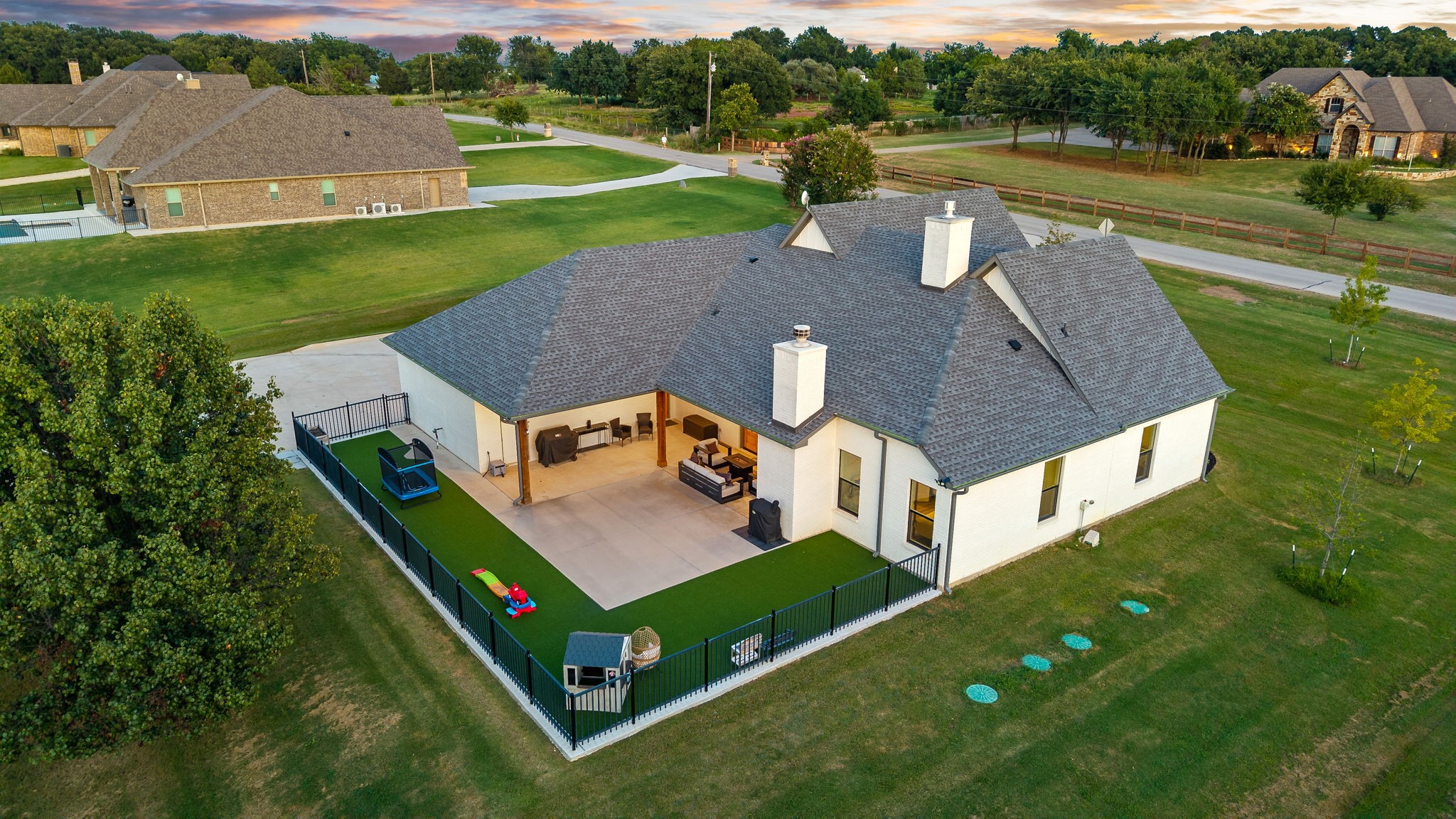 7360 Shady Oak Drive