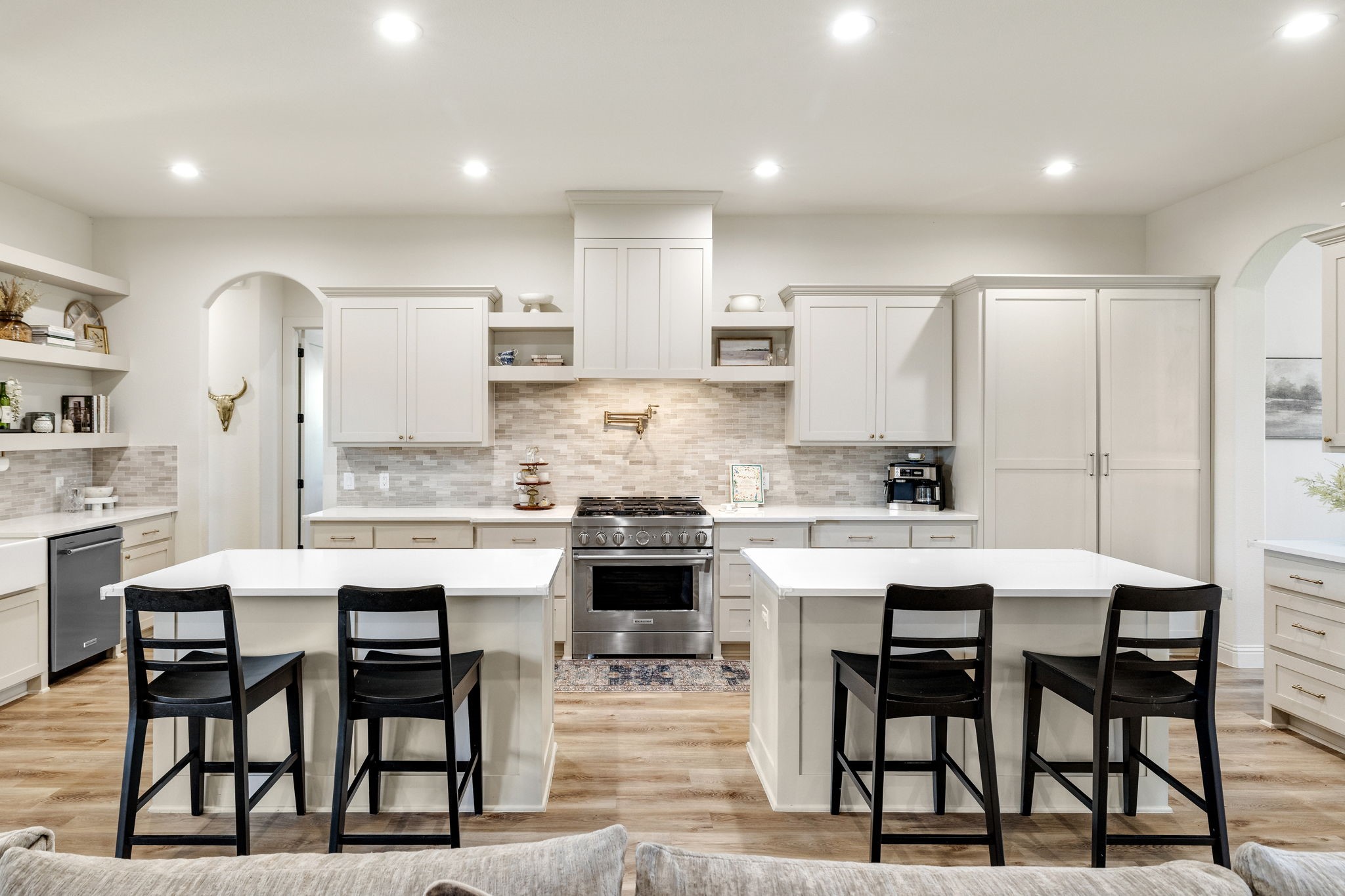 7360 Shady Oak Drive