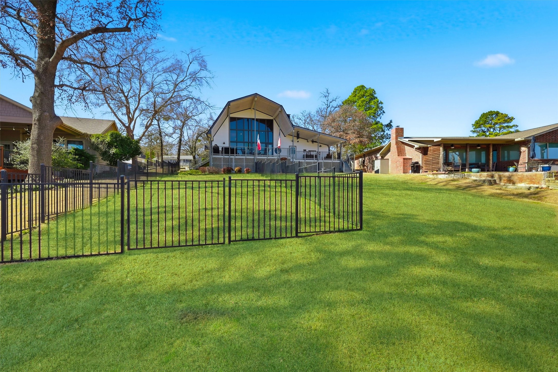 1225 Kiowa Drive W