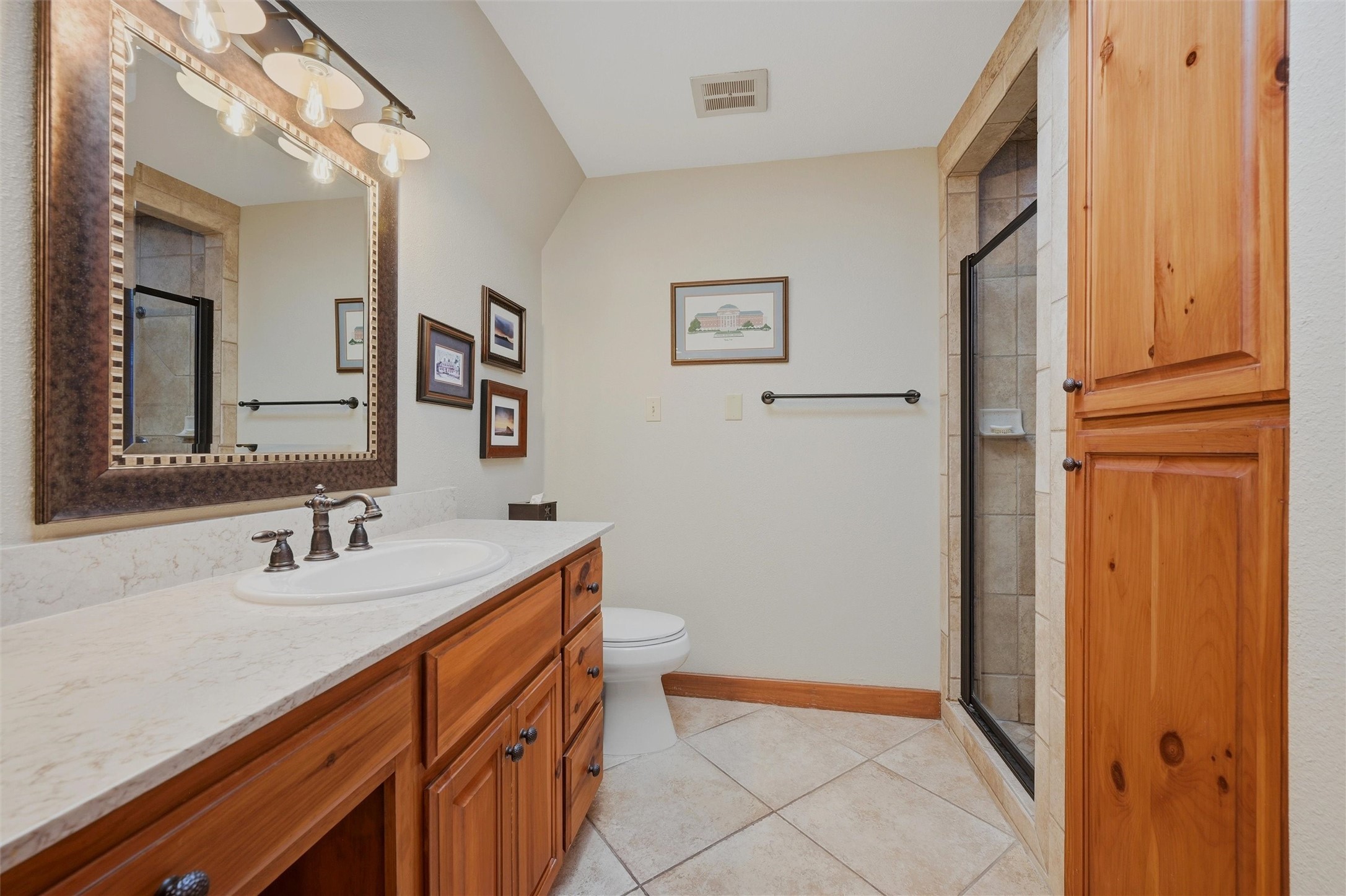 1225 Kiowa Drive W