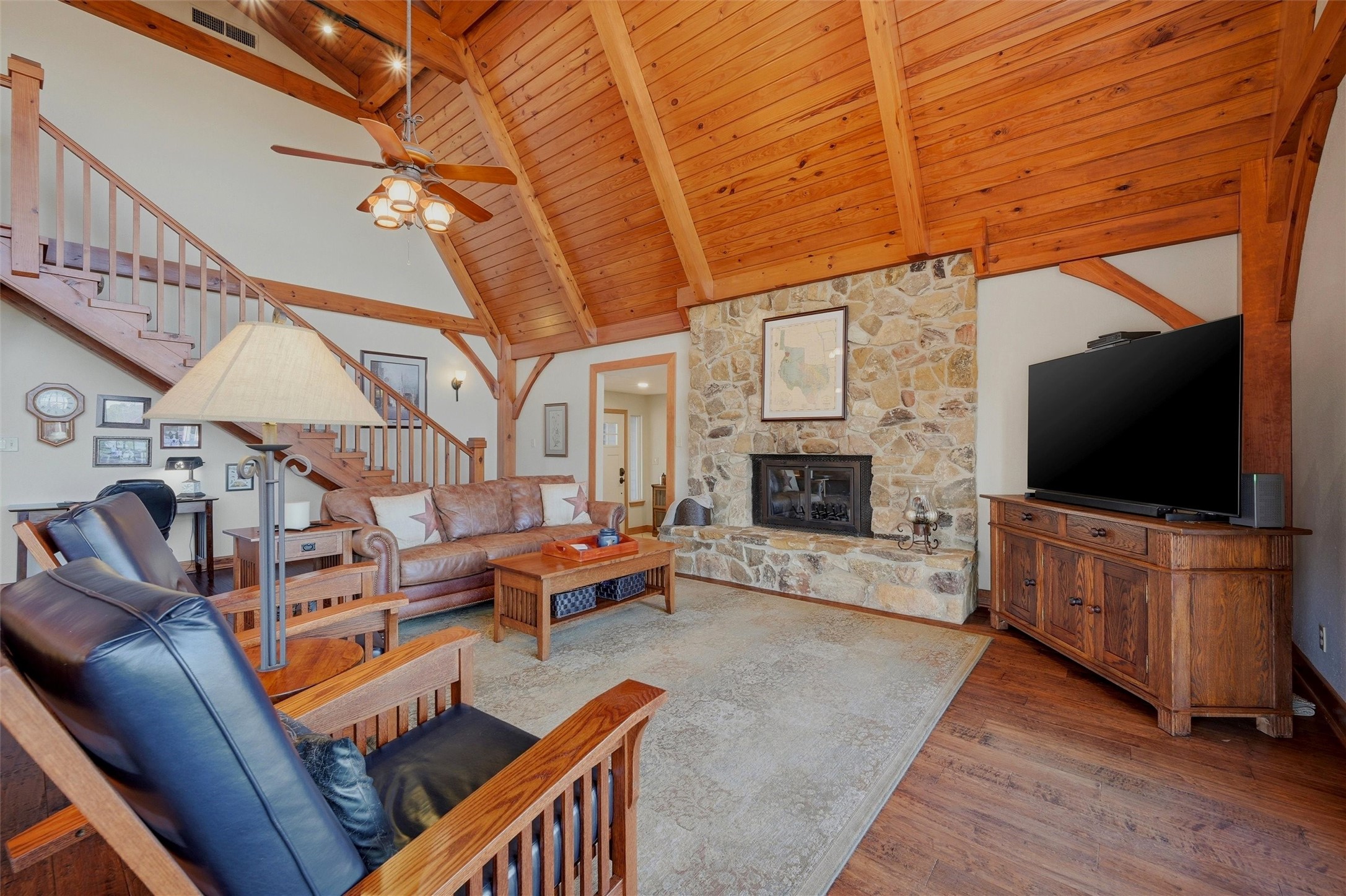 1225 Kiowa Drive W