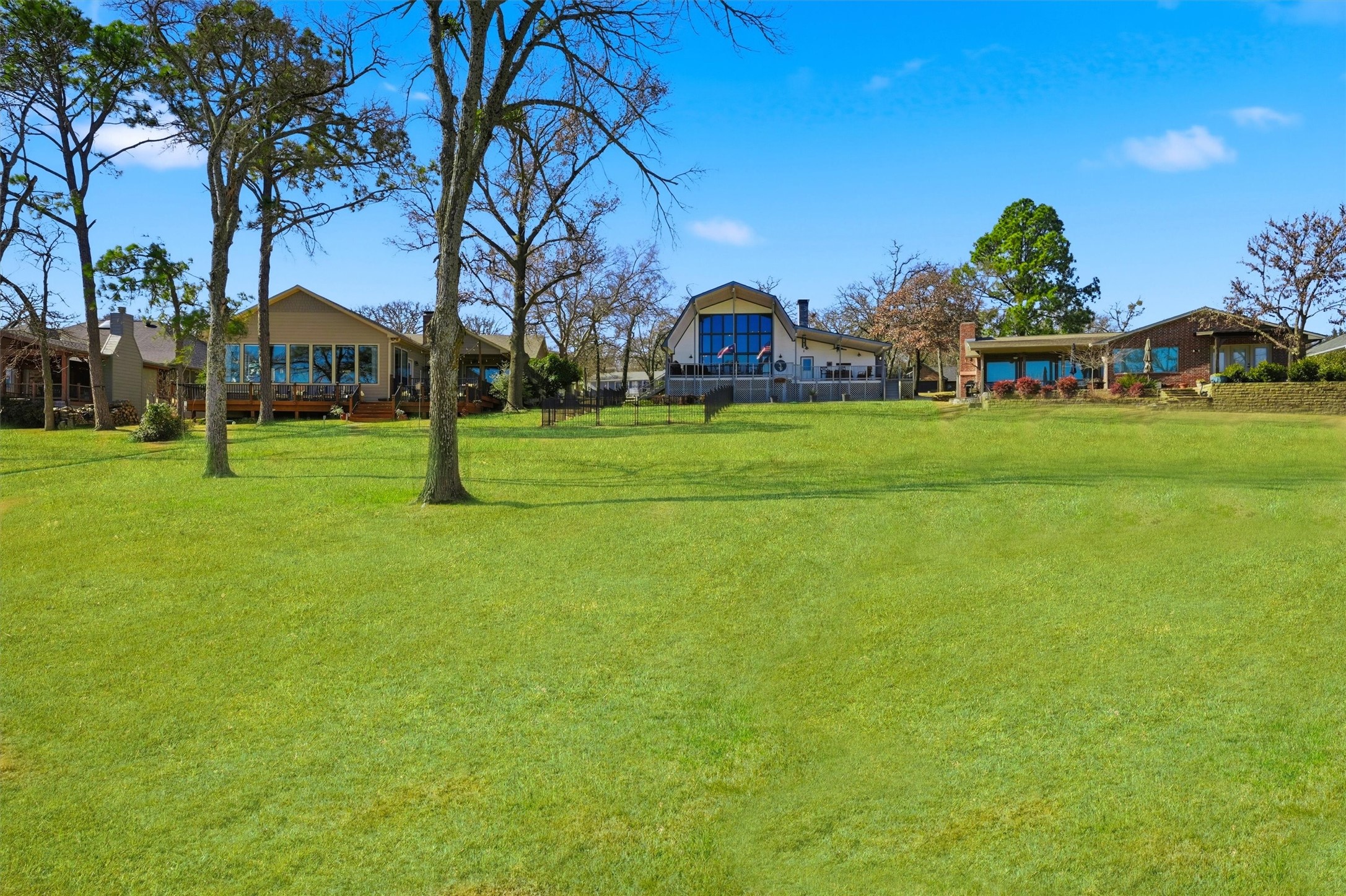 1225 Kiowa Drive W