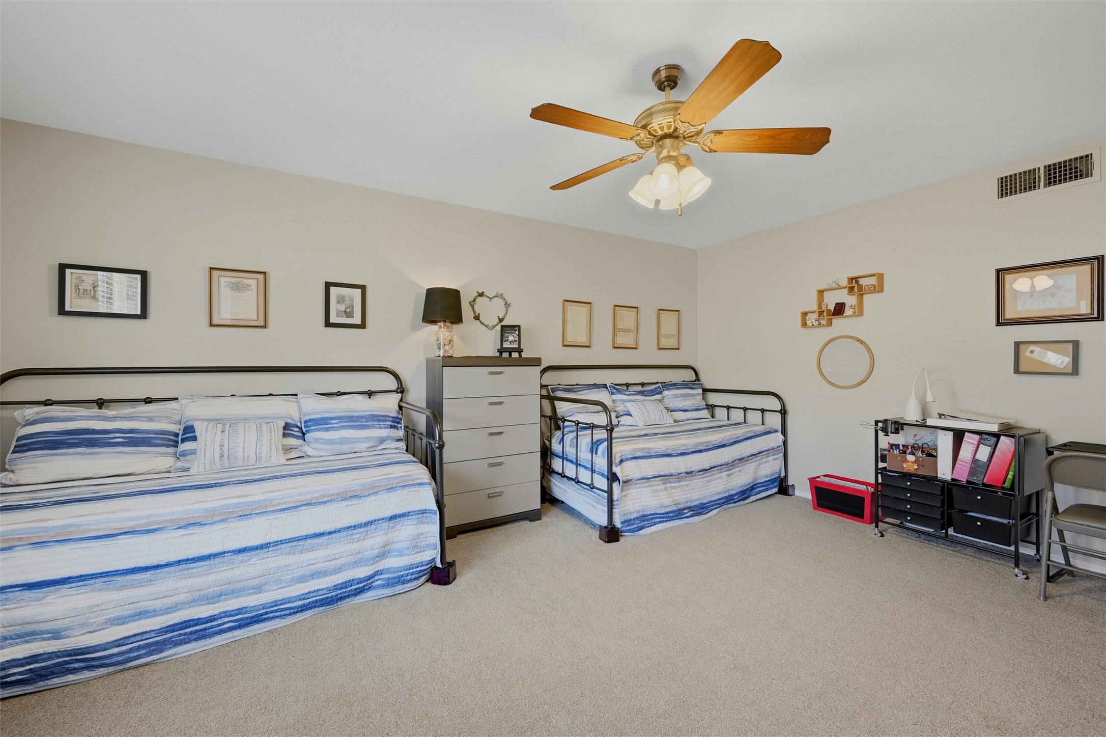 1225 Kiowa Drive W