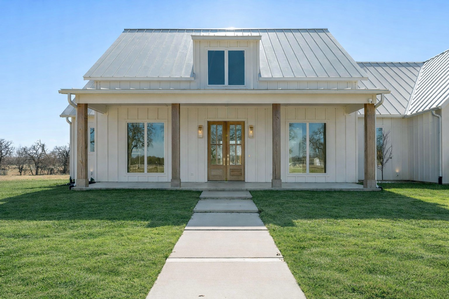 1326 Lynch Crossing Boulevard