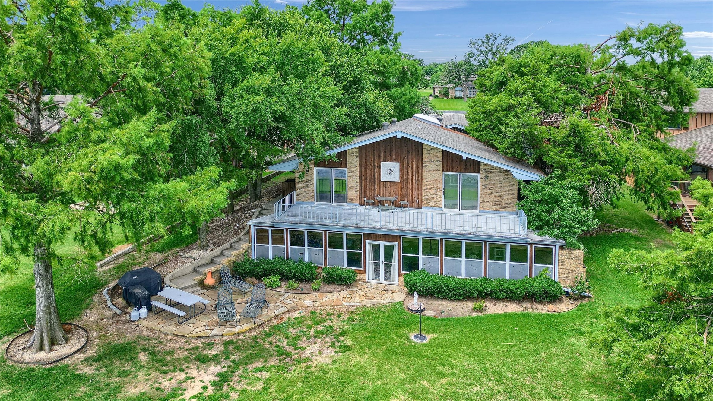 105 Cheyenne Drive