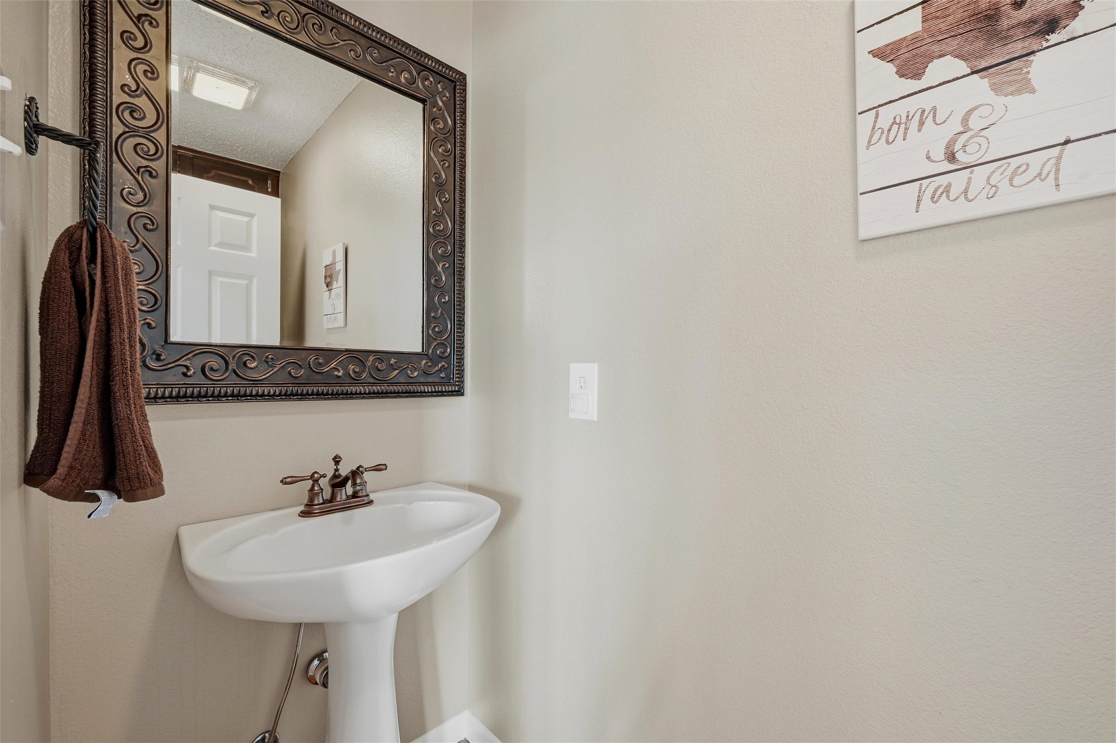 140 Blackfoot Trail