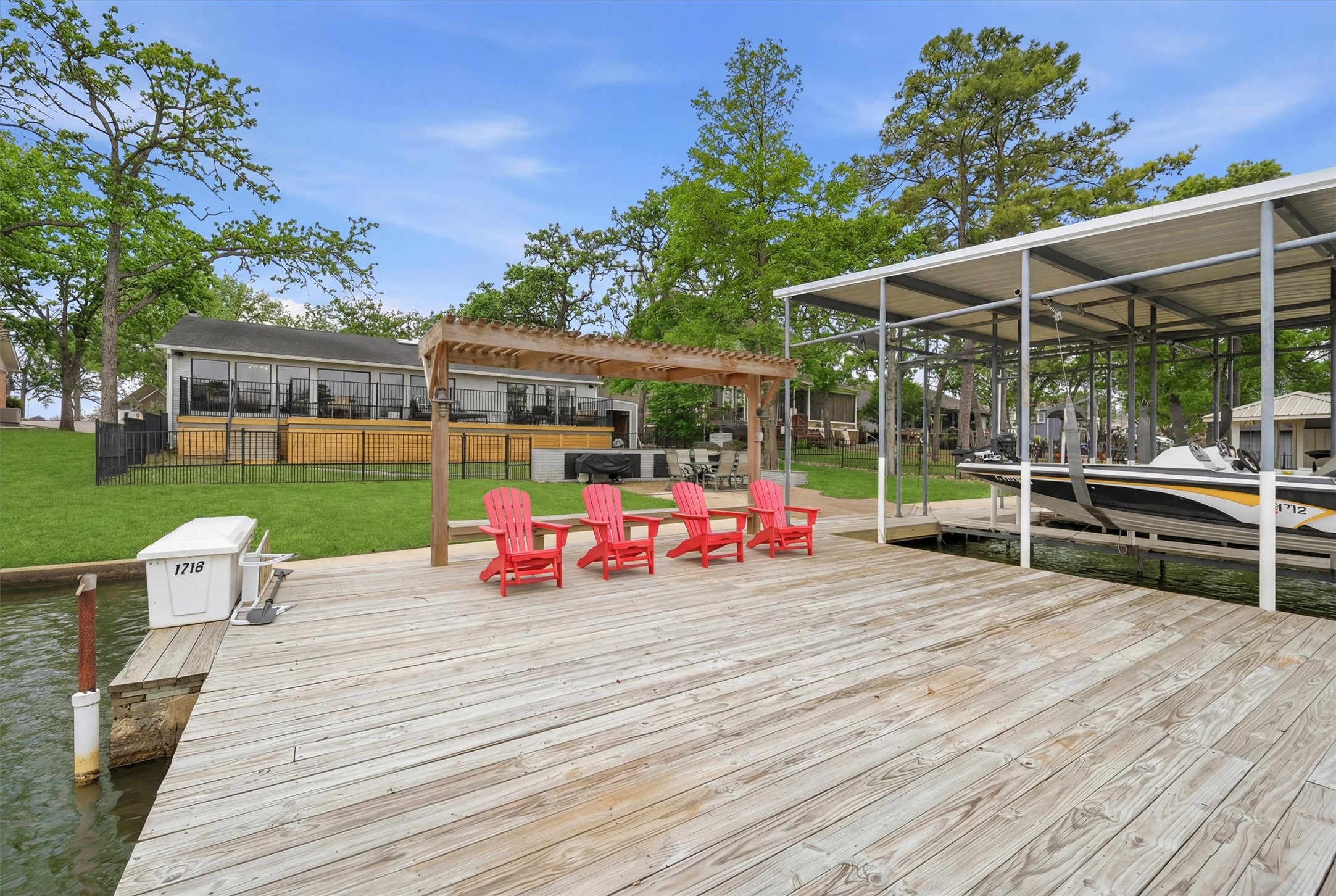140 Blackfoot Trail