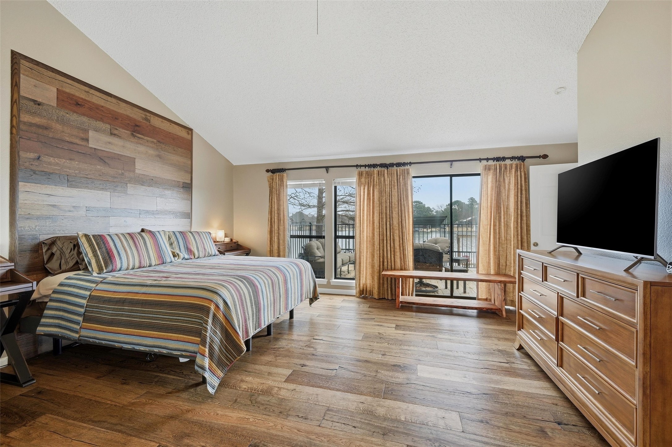 140 Blackfoot Trail