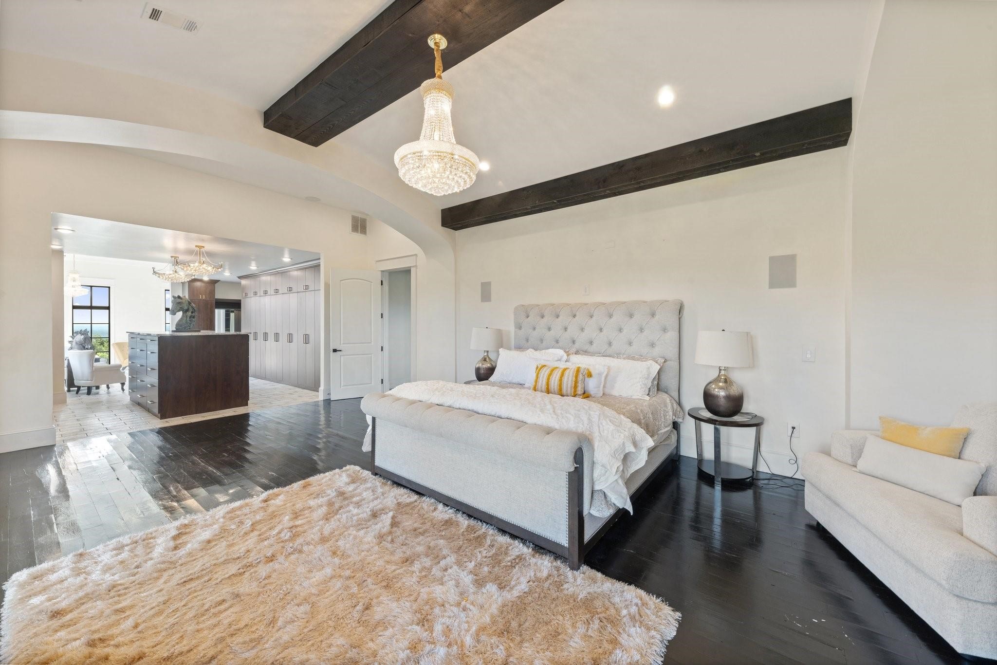 124 Private Road 2381 Road