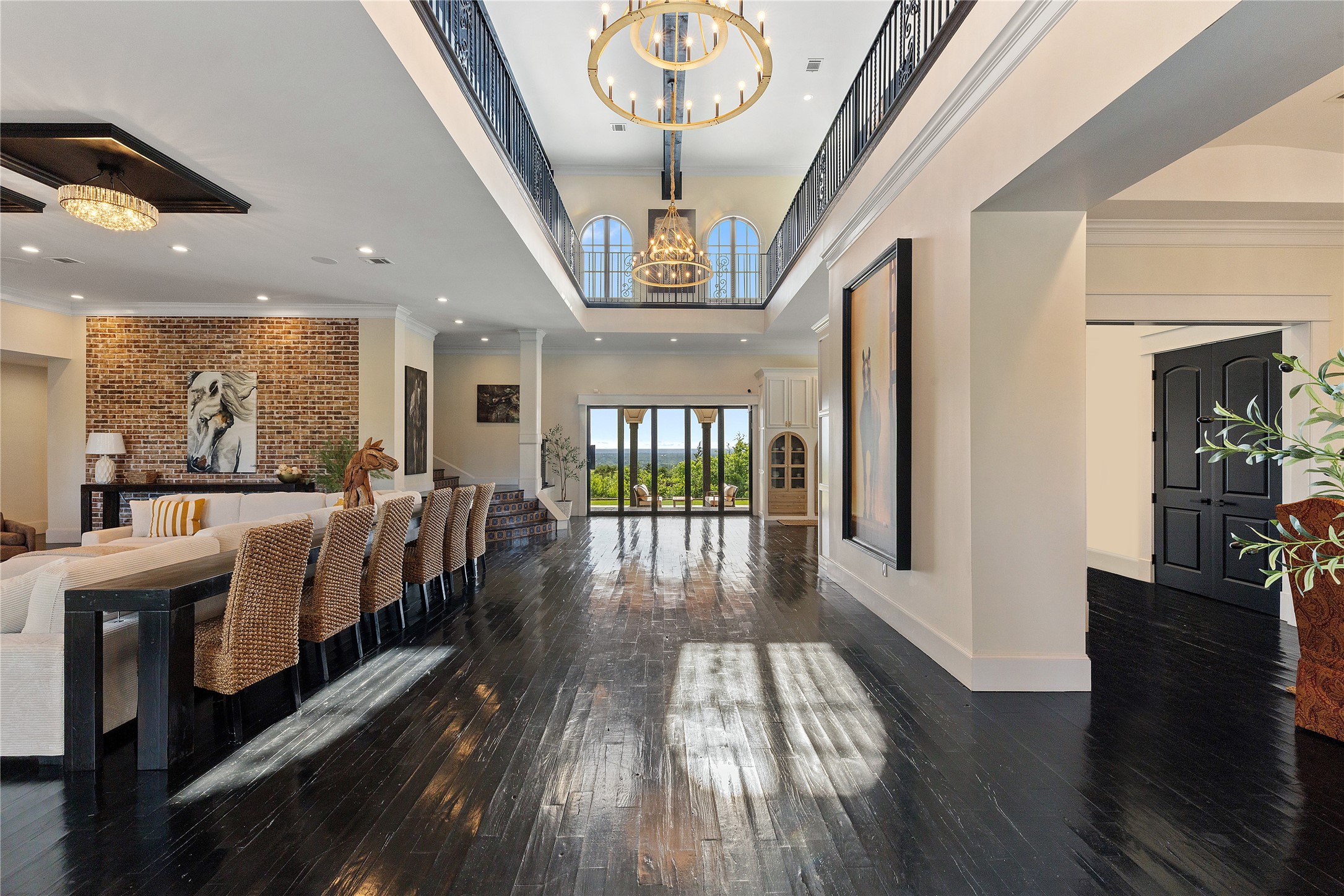 124 Private Road 2381 Road