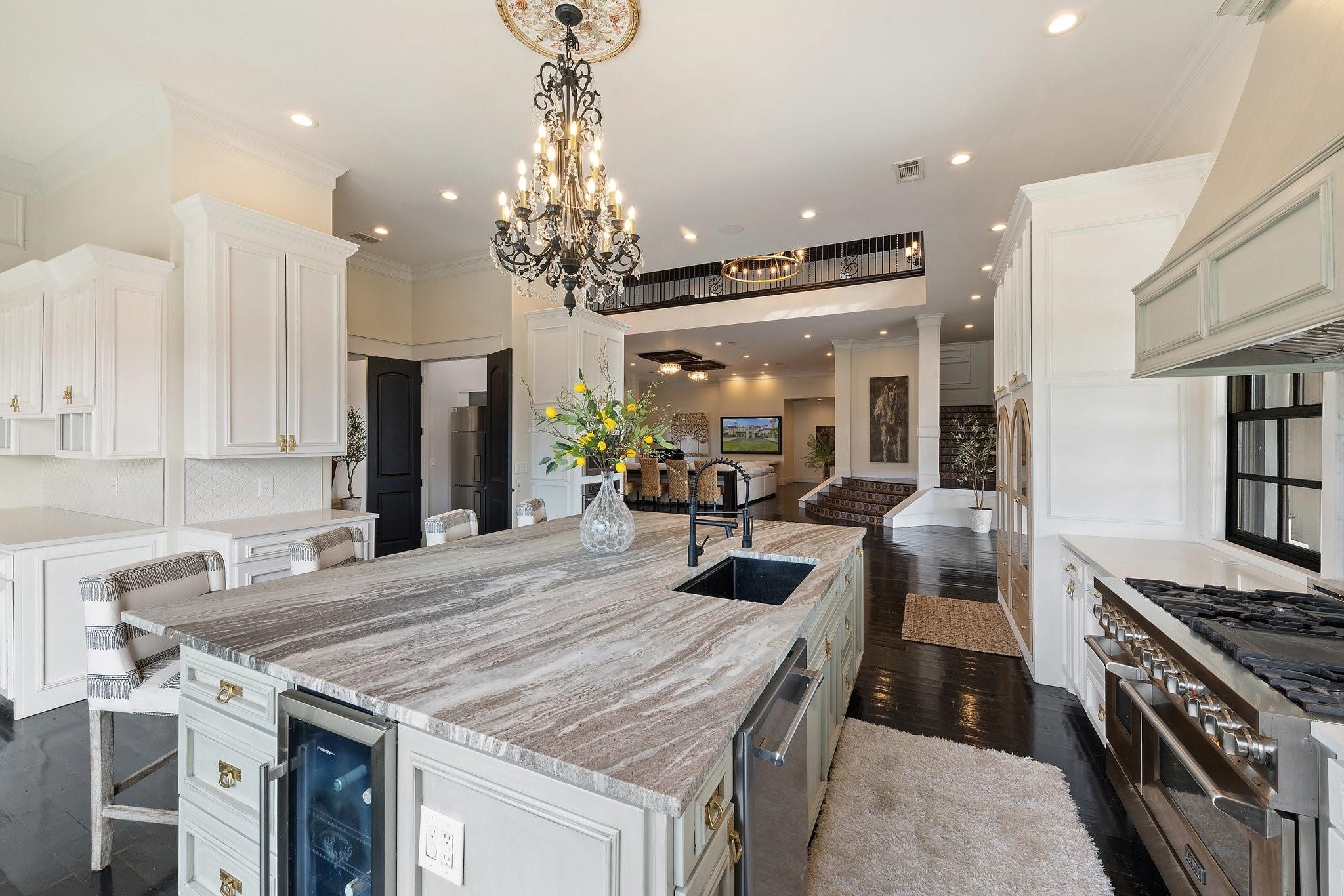 124 Private Road 2381 Road