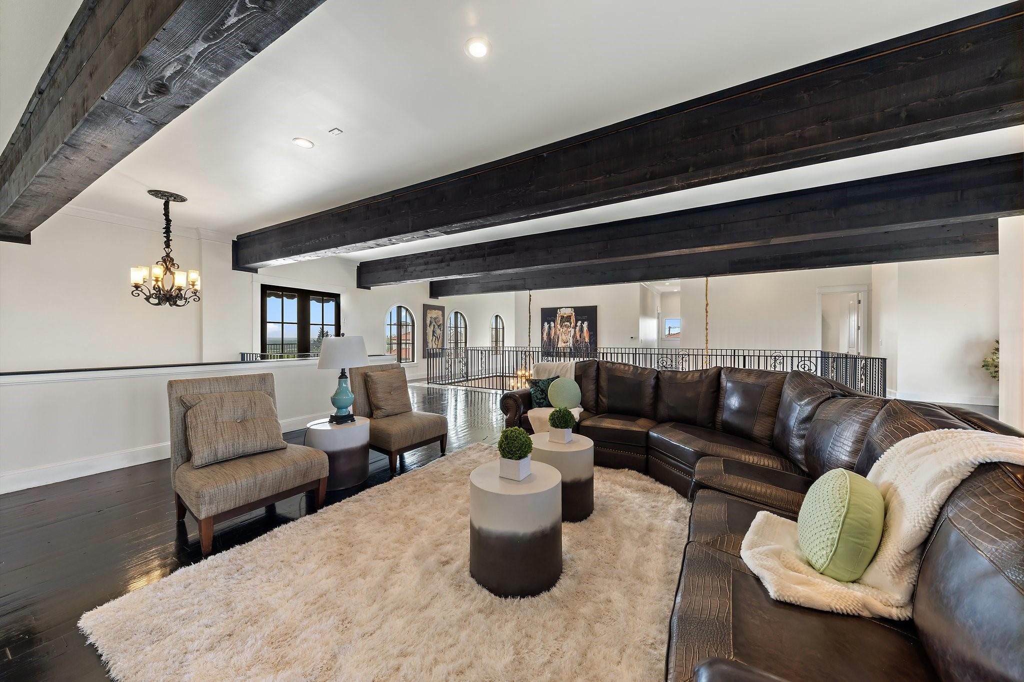 124 Private Road 2381 Road