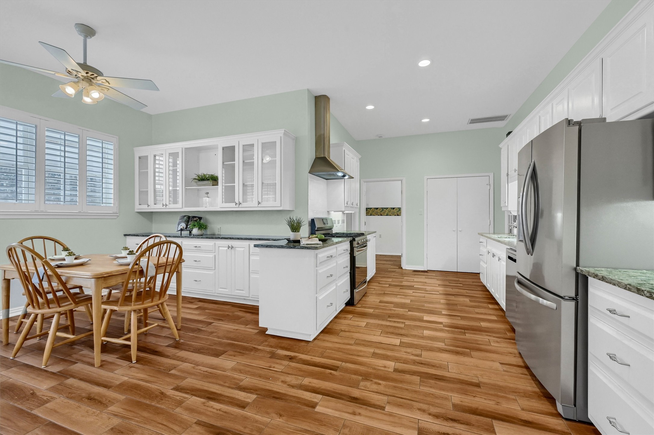 102 Santee Drive