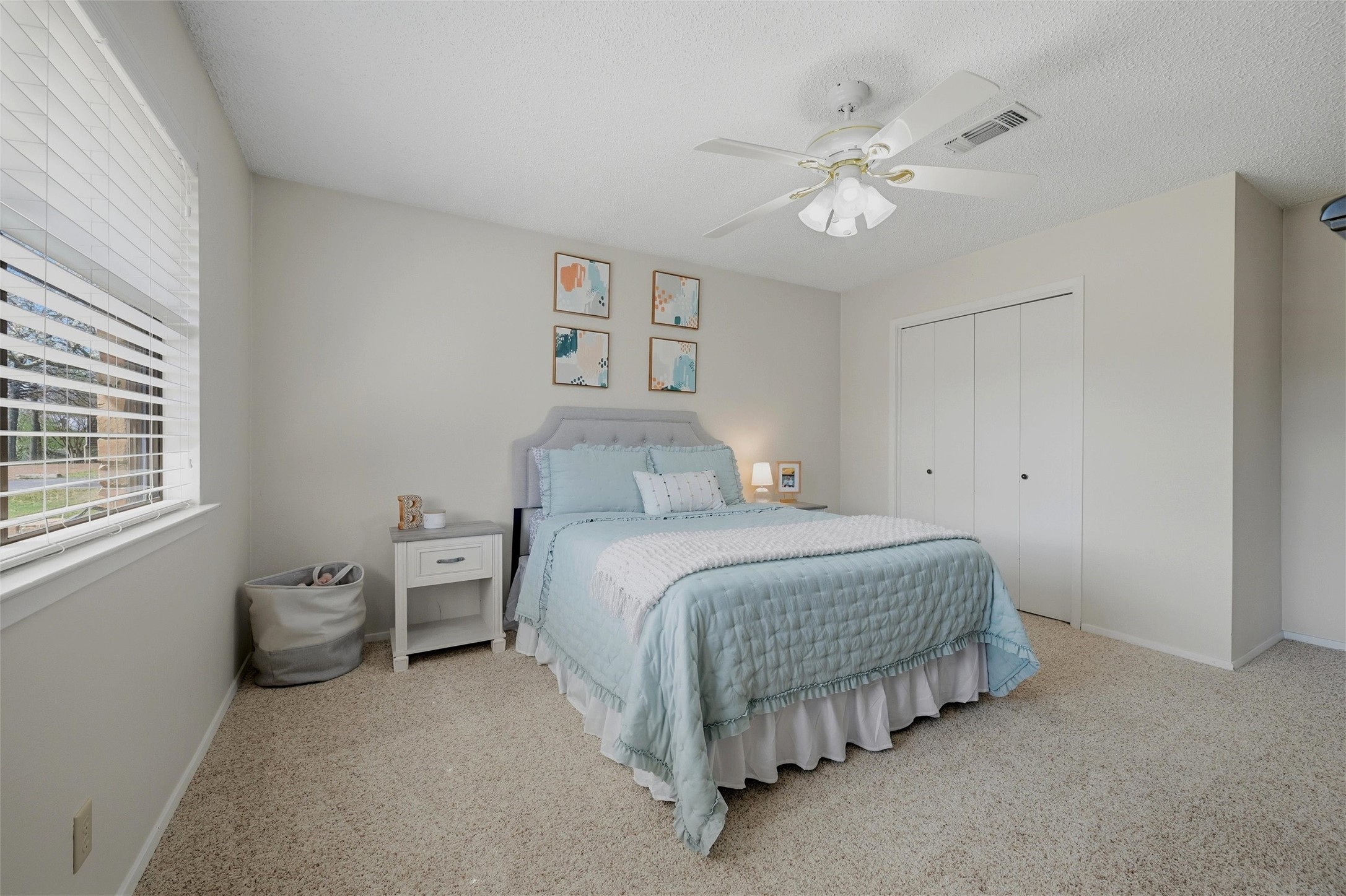 718 Kiowa Drive W