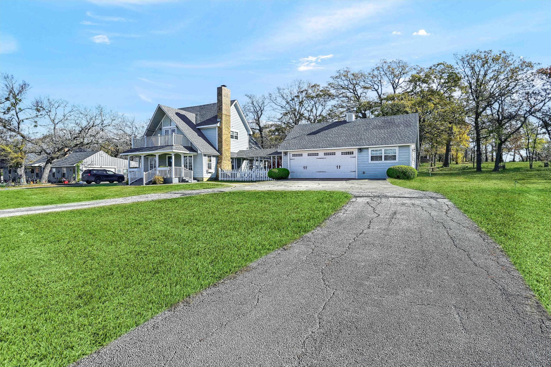 123 Pontiac Drive
