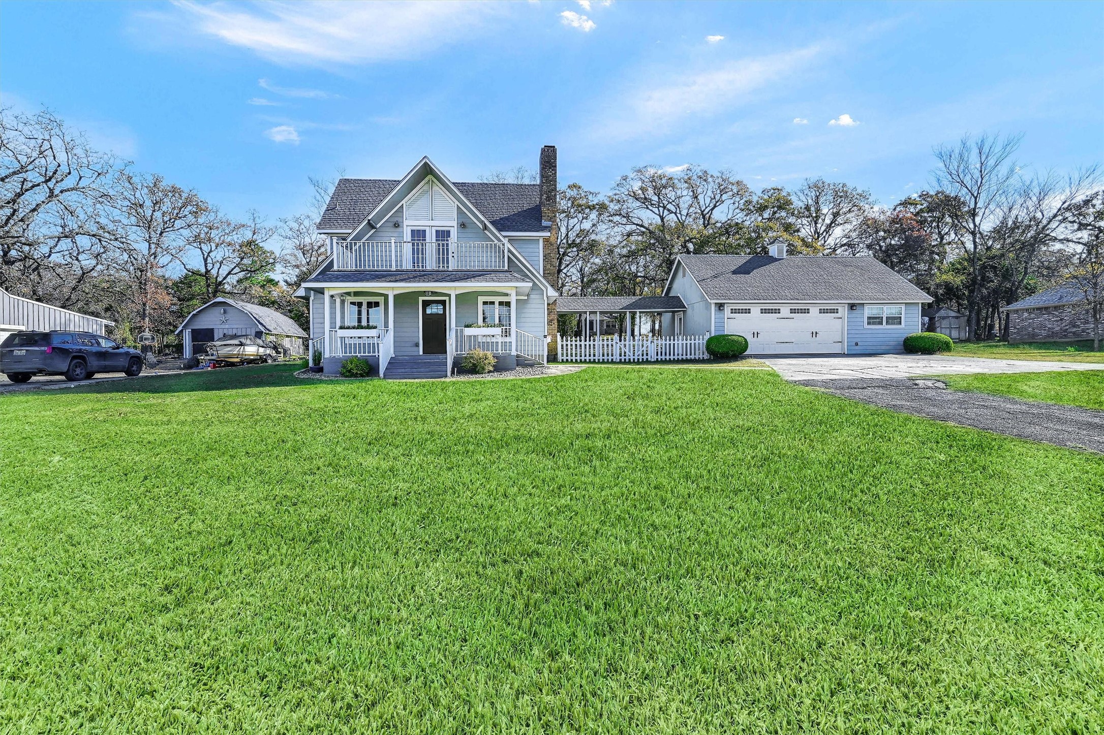 123 Pontiac Drive