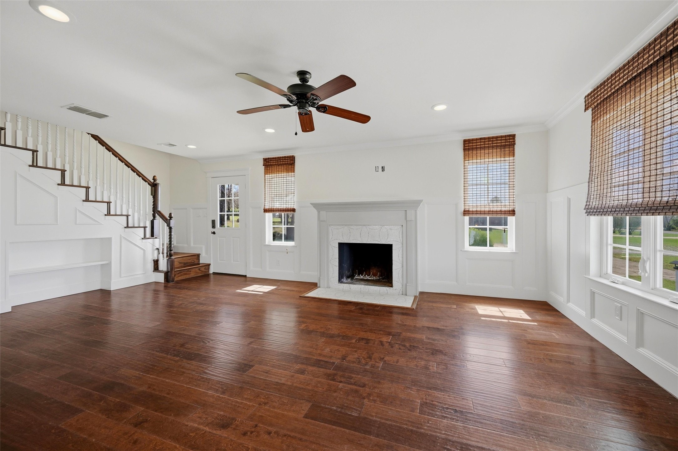 123 Pontiac Drive