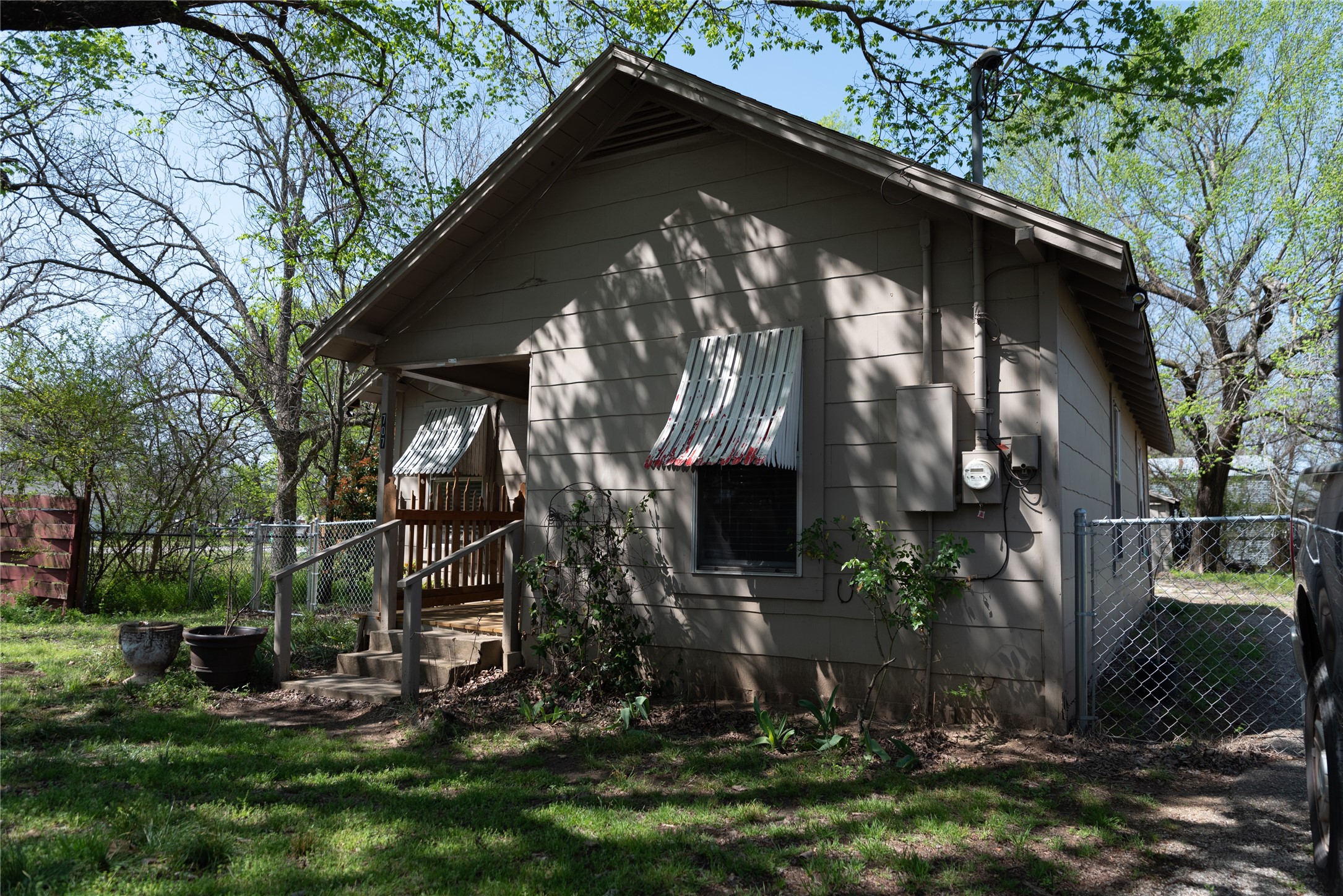 707 Ritchey Street
