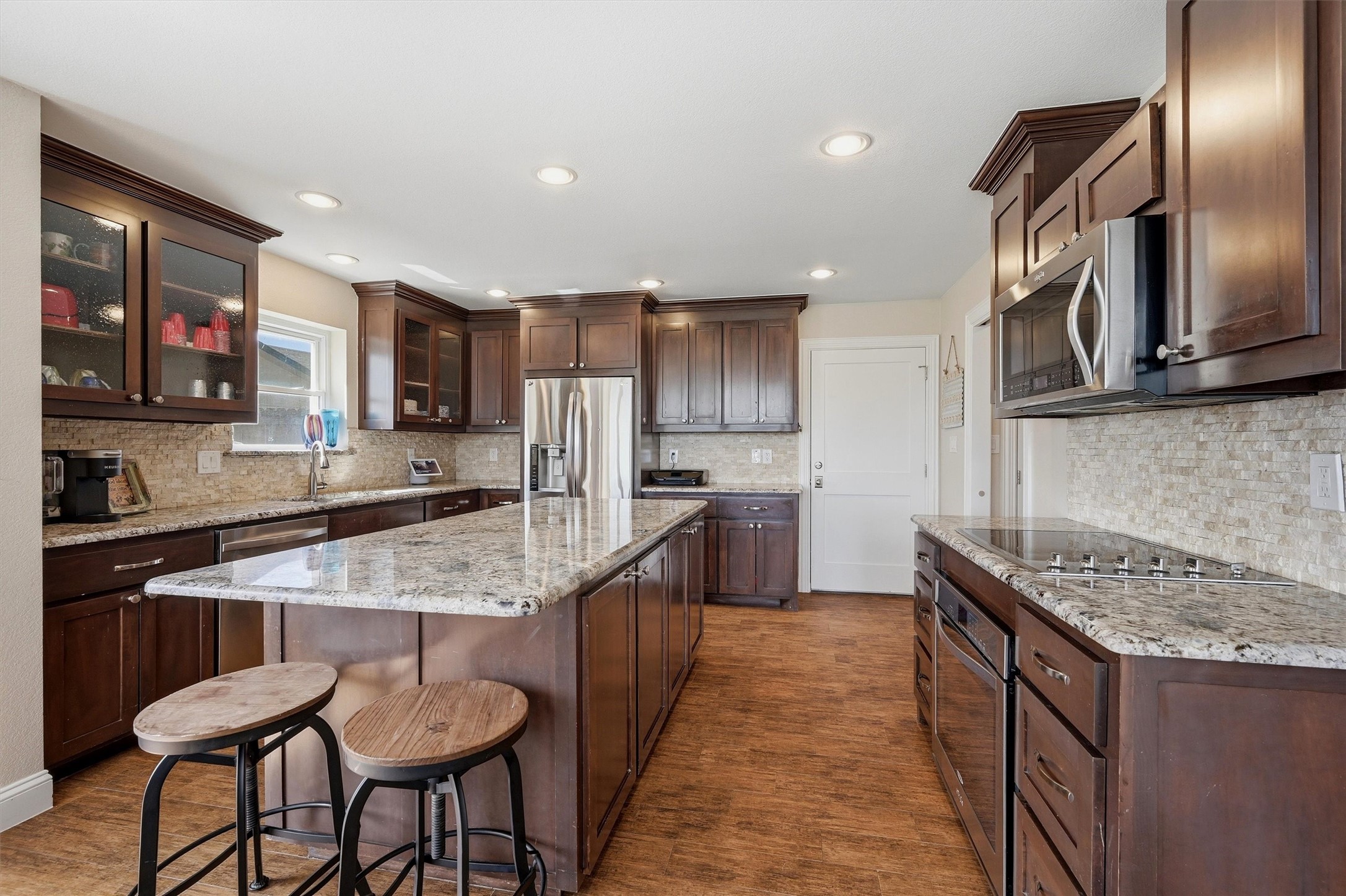519 Kiowa Drive W