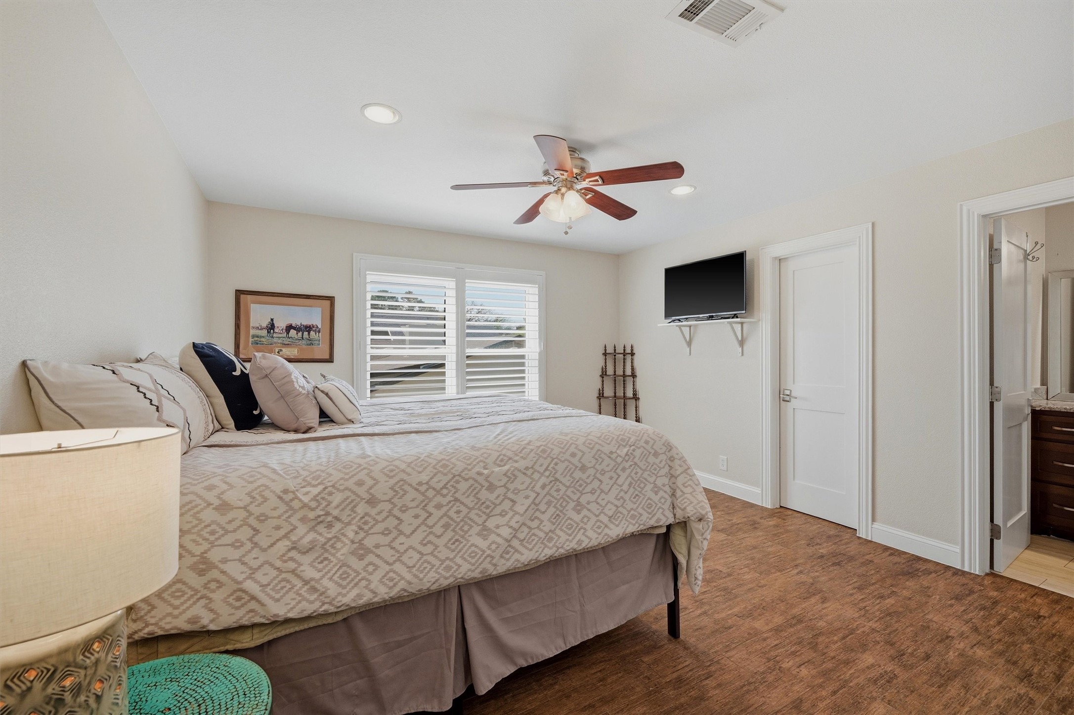 519 Kiowa Drive W