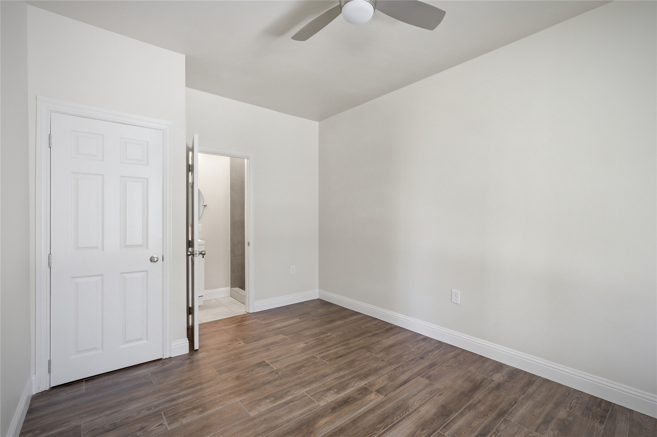 1905 S Walnut Street