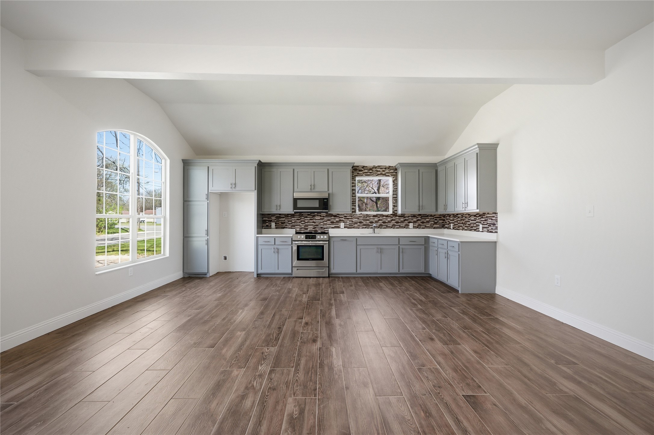 1905 S Walnut Street