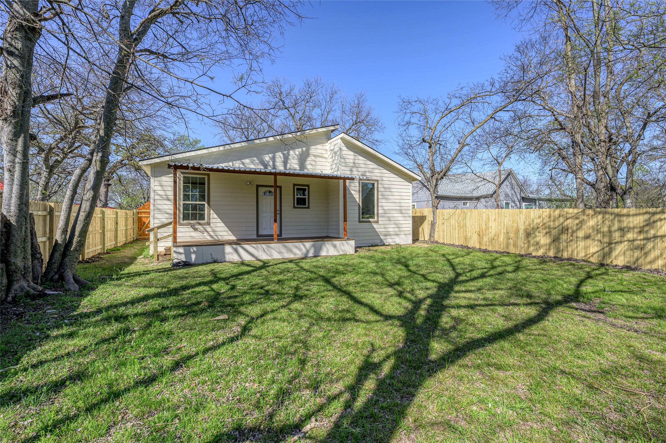 1905 S Walnut Street